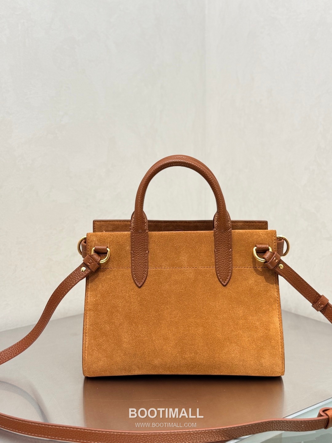 Burberry Cotswolds Tote Suede Leather Beige Bag 버버리 코츠월즈 토트 349168 스웨이드 레더 베이지 25cm 10