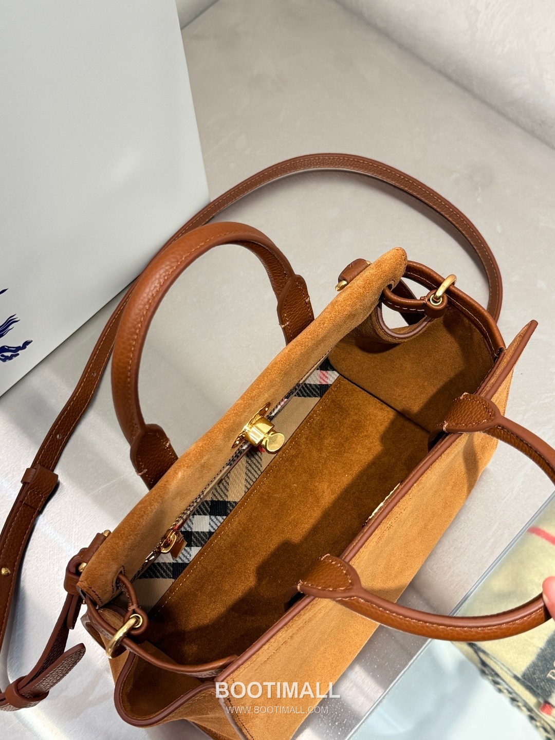 Burberry Cotswolds Tote Suede Leather Beige Bag 버버리 코츠월즈 토트 349168 스웨이드 레더 베이지 25cm 14