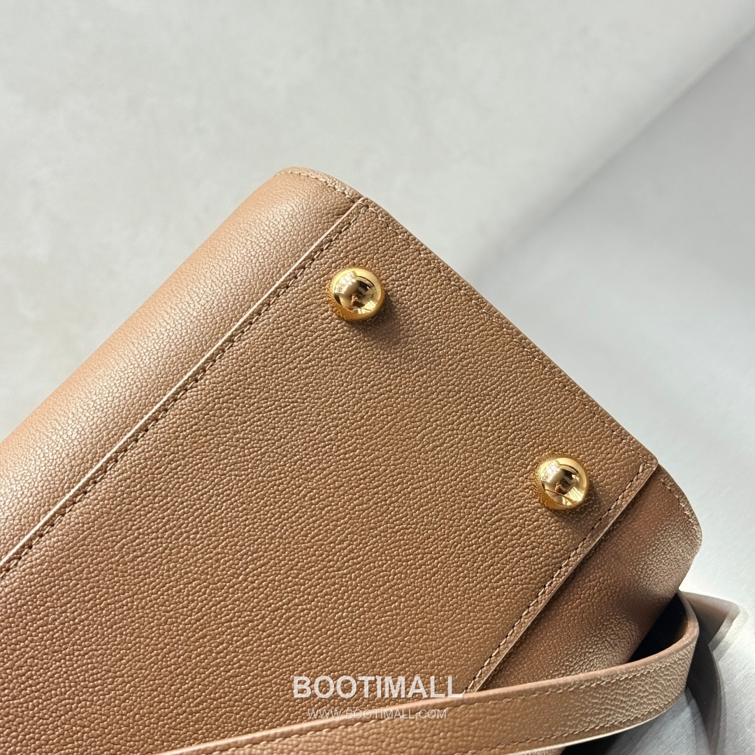 Burberry Classic Check Canvas 473170 Cotton Calfskin Trim Beige Top Handle Bag 버버리 클래식 체크 캔버스 473170 코튼 카프스킨 트리밍 베이지 탑핸들백 32.5cm 9