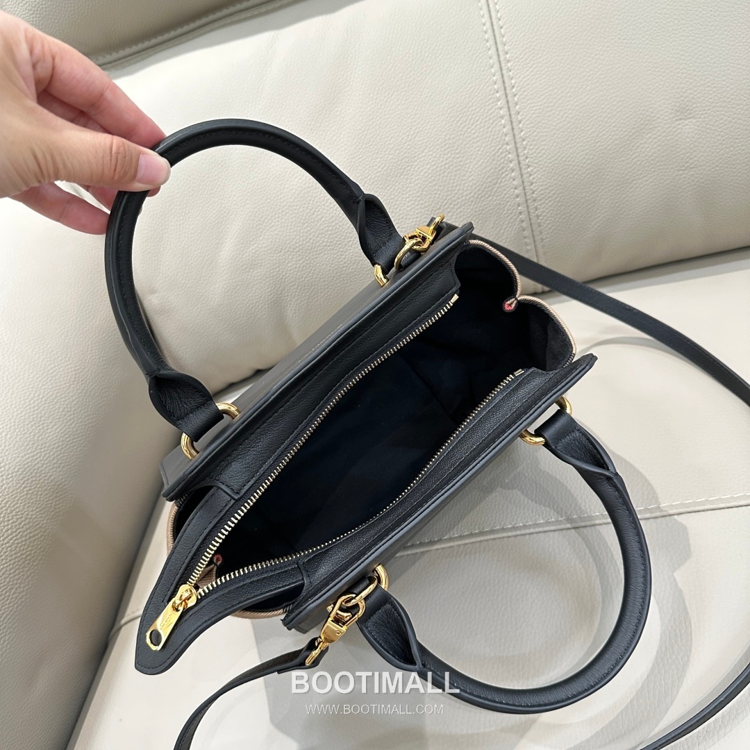 Burberry Classic Check Canvas 488163 Cotton Calfskin Trim Beige Top Handle Bag 버버리 클래식 체크 488163 코튼 캔버스 카프스킨 트리밍 베이지 탑핸들백 21cm 14