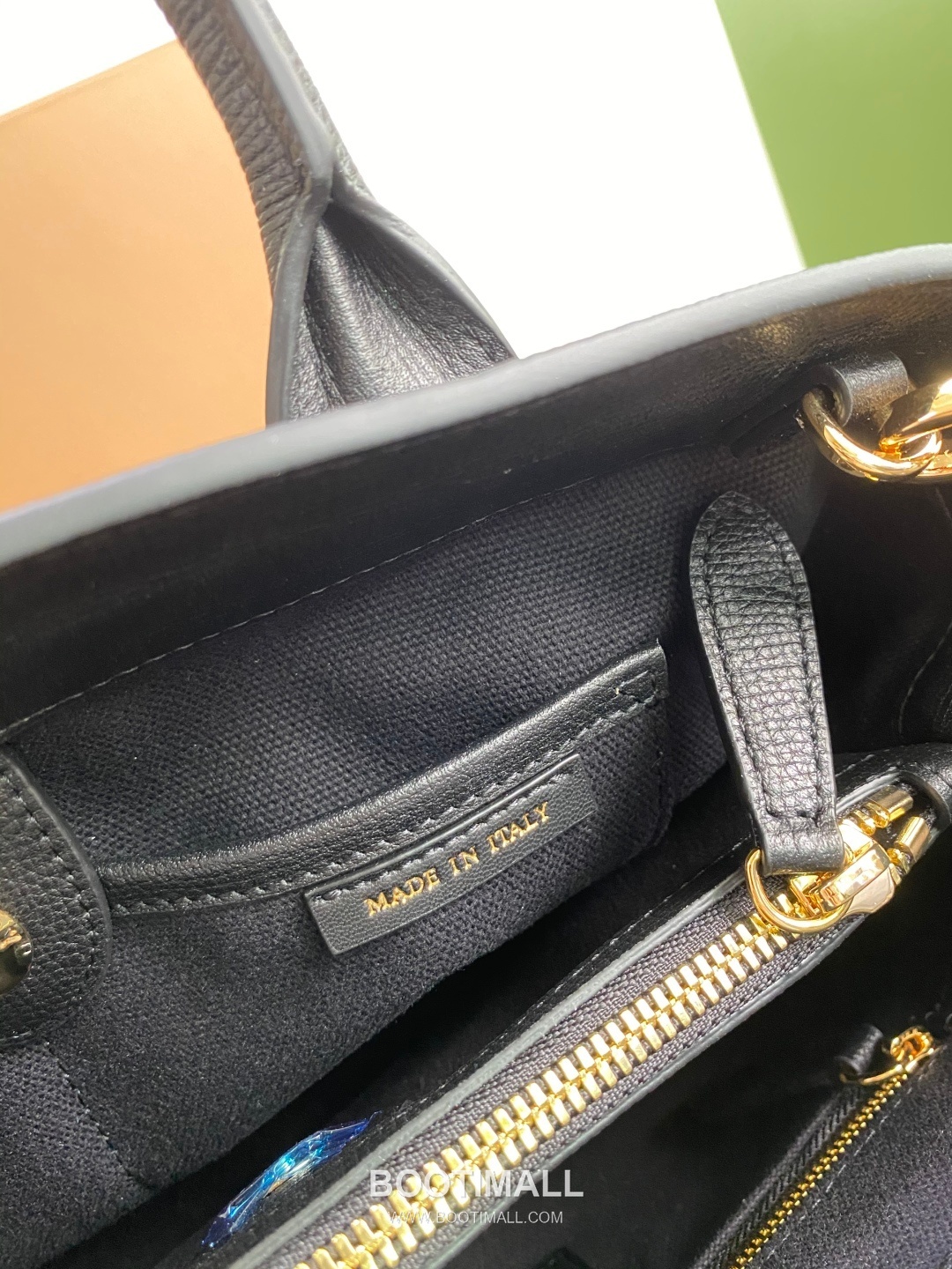 Burberry The Banner House Check Cotton Canvas, Grained Calfskin Tote Bag 버버리 더 배너 하우스 체크 코튼 캔버스, 그레인드 카프스킨 토트백 34cm 16