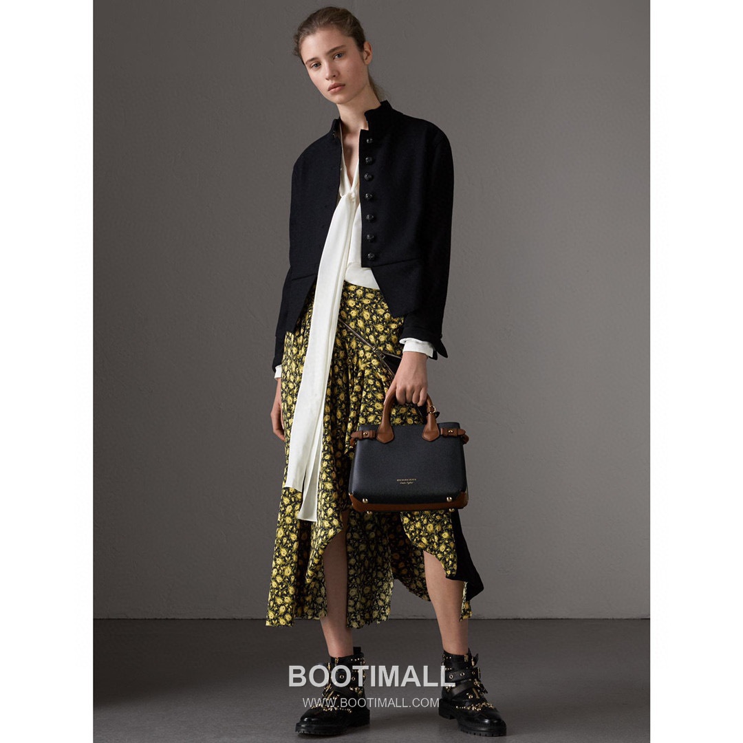 Burberry Banner 713163 Top Handle Bag 버버리 배너 713163 탑핸들백 26cm 1