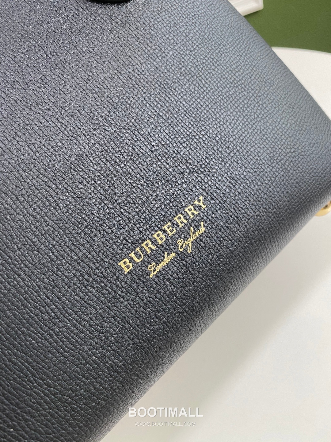 Burberry Banner 713163 Top Handle Bag 버버리 배너 713163 탑핸들백 26cm 12