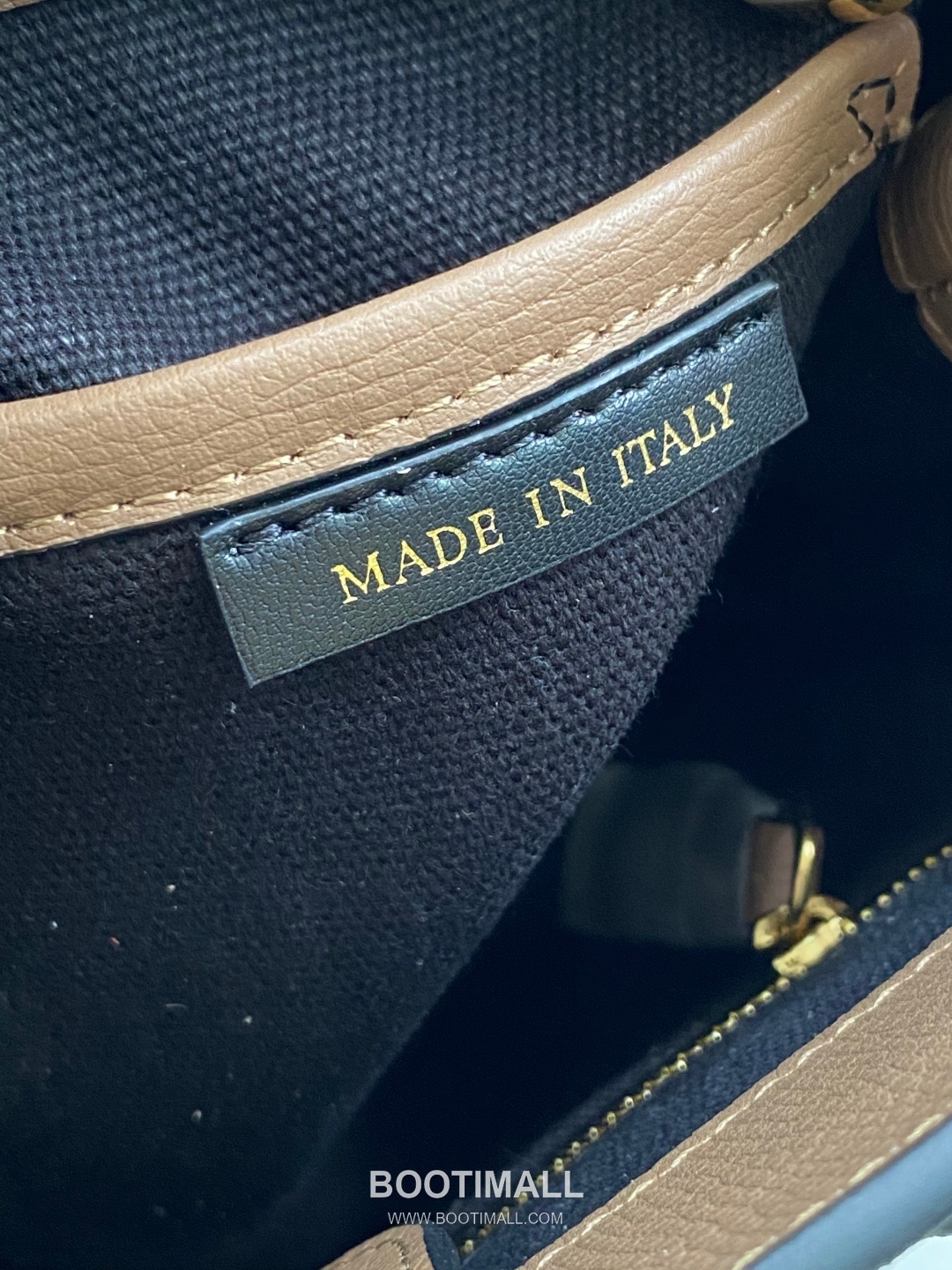 Burberry Banner 713163 Top Handle Bag 버버리 배너 713163 탑핸들백 26cm 18