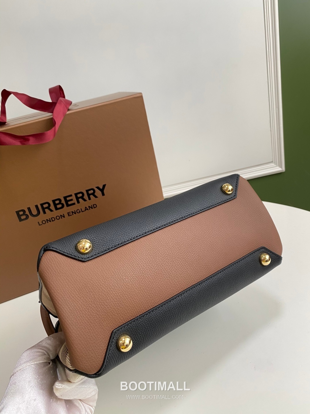 Burberry Banner 713163 Top Handle Bag 버버리 배너 713163 탑핸들백 26cm 19