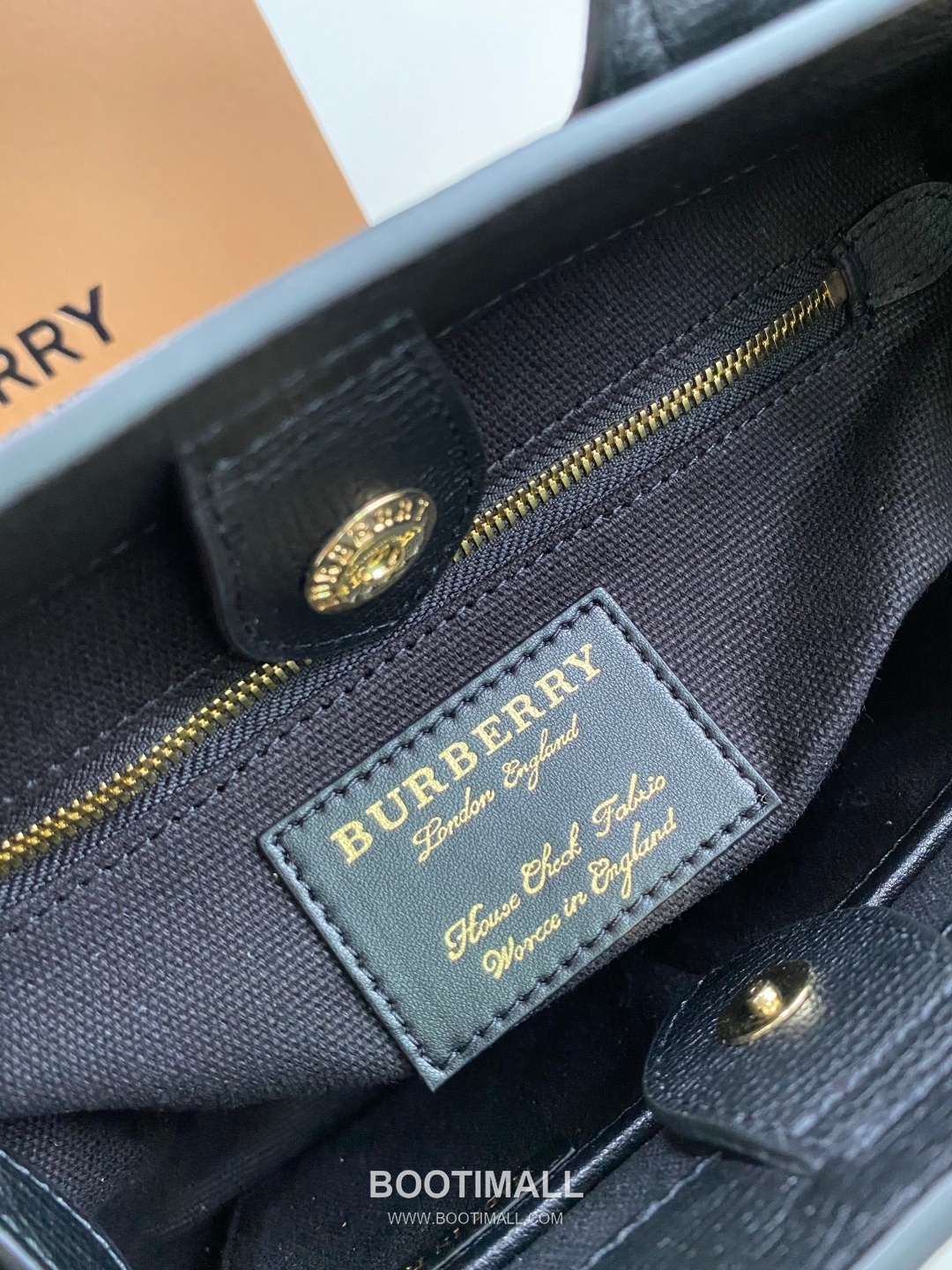 Burberry Banner 713163 Top Handle Bag 버버리 배너 713163 탑핸들백 26cm 12
