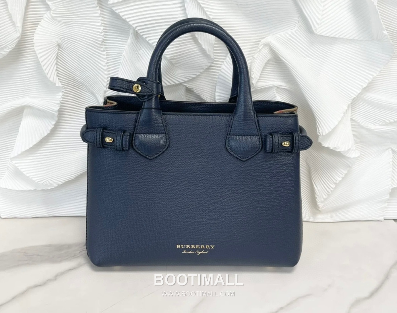 Burberry Banner House Check Grained Leather Navy Tote Bag 버버리 배너 하우스 체크 그레인드 레더 네이비 토트백 26cm 6