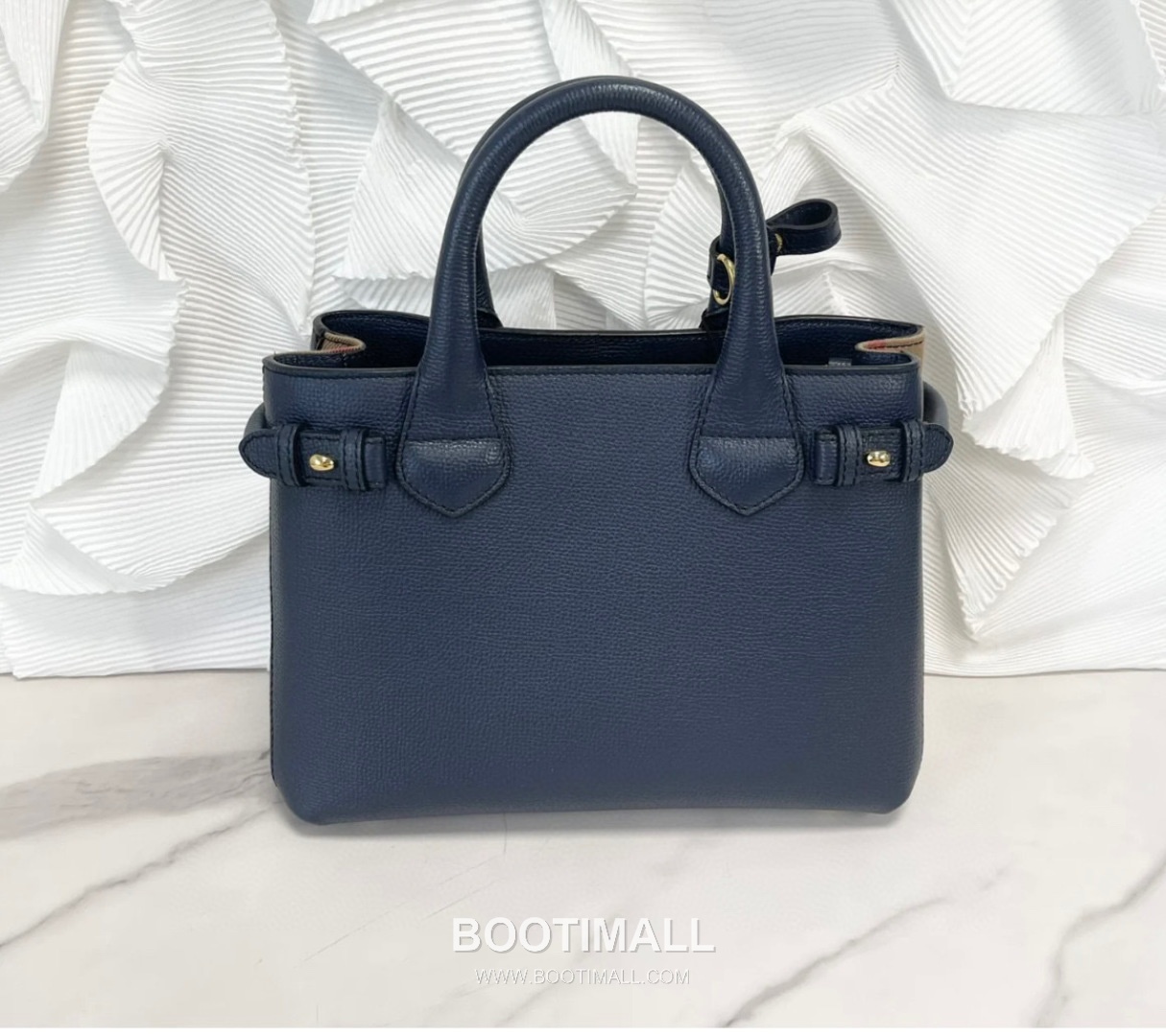 Burberry Banner House Check Grained Leather Navy Tote Bag 버버리 배너 하우스 체크 그레인드 레더 네이비 토트백 26cm 7