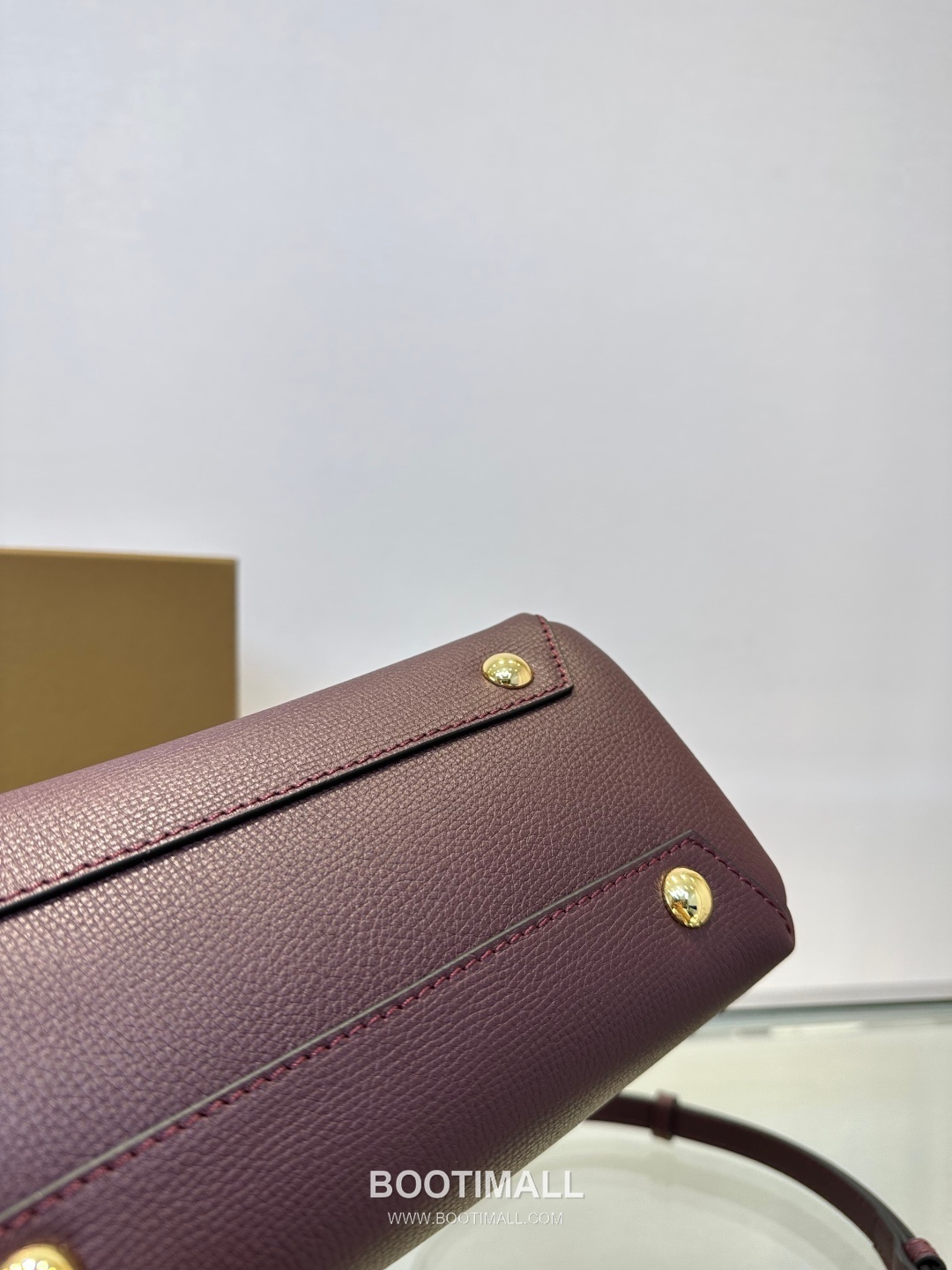 Burberry The Banner House Check Cotton Canvas Beige Tote Bag 버버리 더 배너 하우스 체크 712160 코튼 캔버스 베이지 토트백 22cm 15