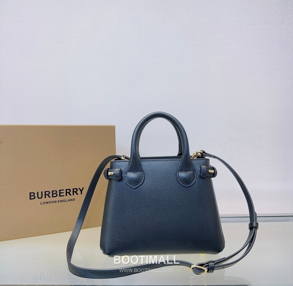 Burberry The Banner House Check Cotton Canvas Beige Tote Bag 버버리 더 배너 하우스 체크 712160 코튼 캔버스 베이지 토트백 22cm 9