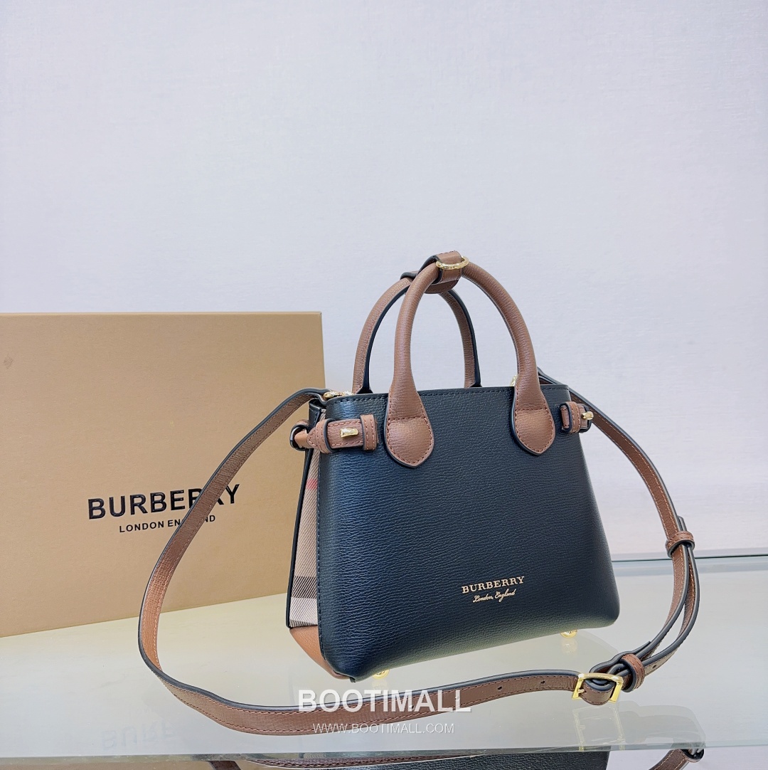 Burberry The Banner House Check Cotton Canvas Beige Tote Bag 버버리 더 배너 하우스 체크 712160 코튼 캔버스 베이지 토트백 22cm 11