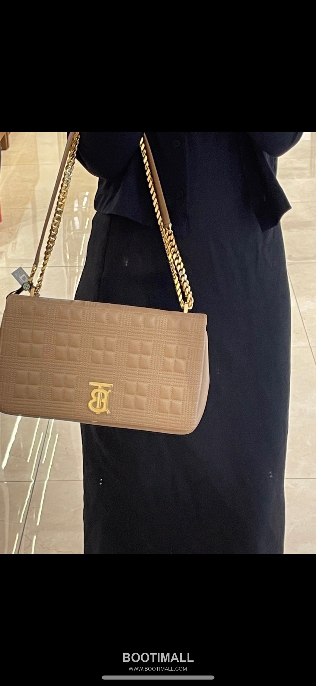 Burberry Lola Quilted Italian-Tanned Lambskin Chain Shoulder Bag 버버리 롤라 퀼팅 이탈리아 태닝 램스킨 체인 숄더백 28cm 6