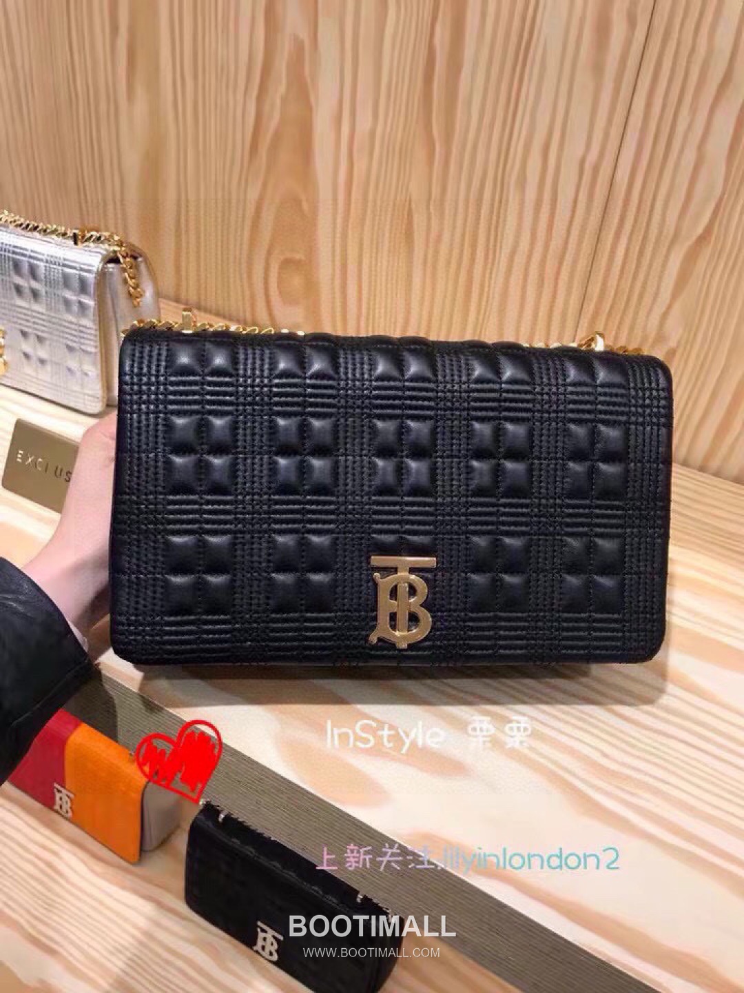 Burberry Lola Quilted Italian-Tanned Lambskin Chain Shoulder Bag 버버리 롤라 퀼팅 이탈리아 태닝 램스킨 체인 숄더백 28cm 9