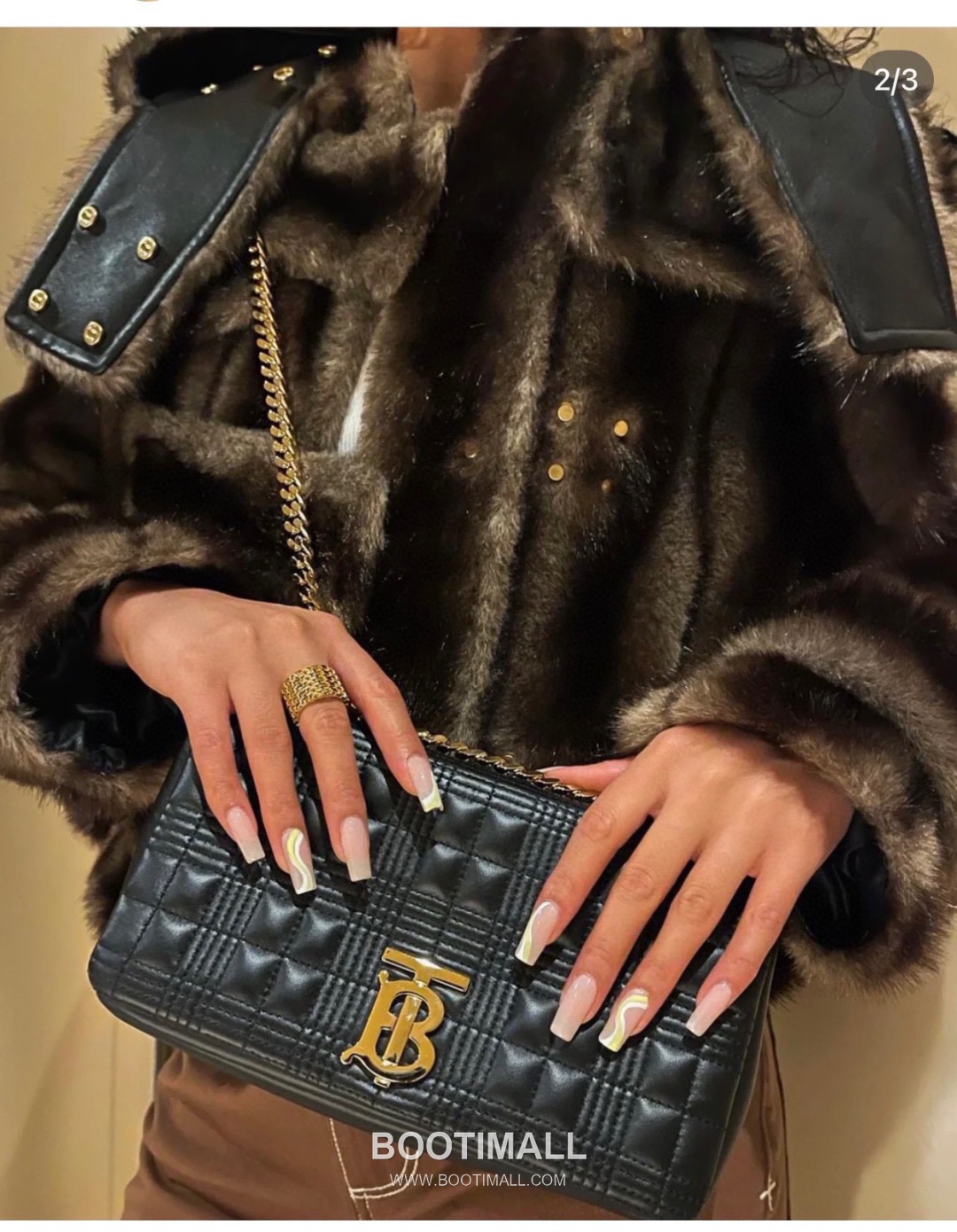 Burberry Lola Quilted Italian Tanned Lambskin Chain Shoulder Bag 버버리 롤라 퀼팅 209163 이탈리아 태닝 램스킨 체인 숄더백 23cm 3