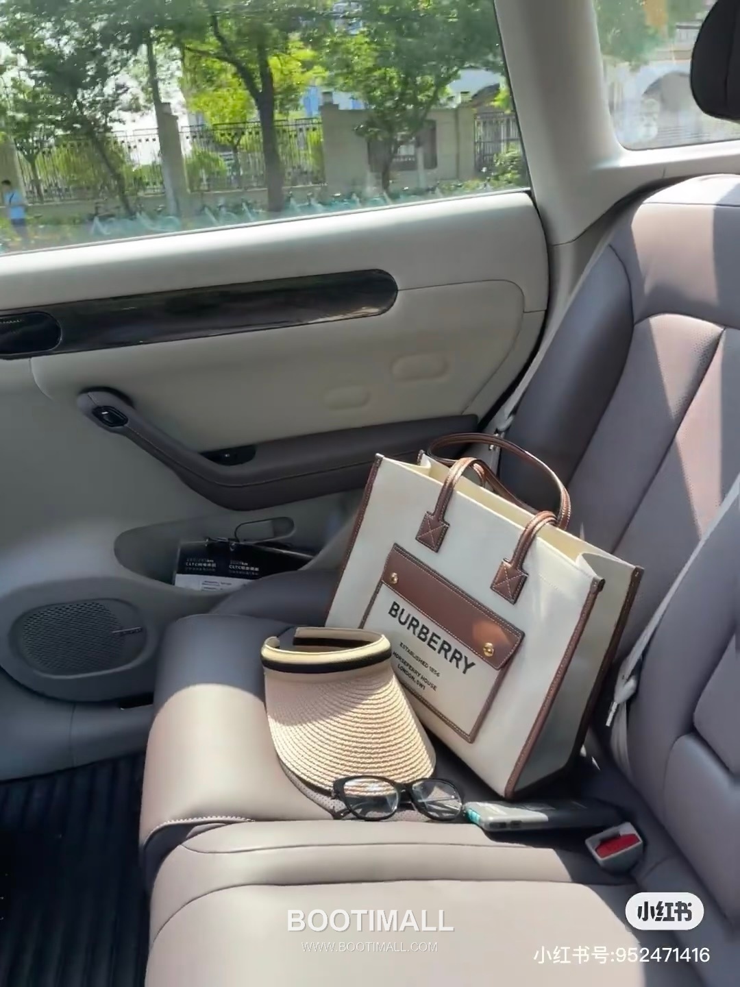 Burberry Large Capacity Tote Bag 버버리 라지 캐파시티 토트백 19