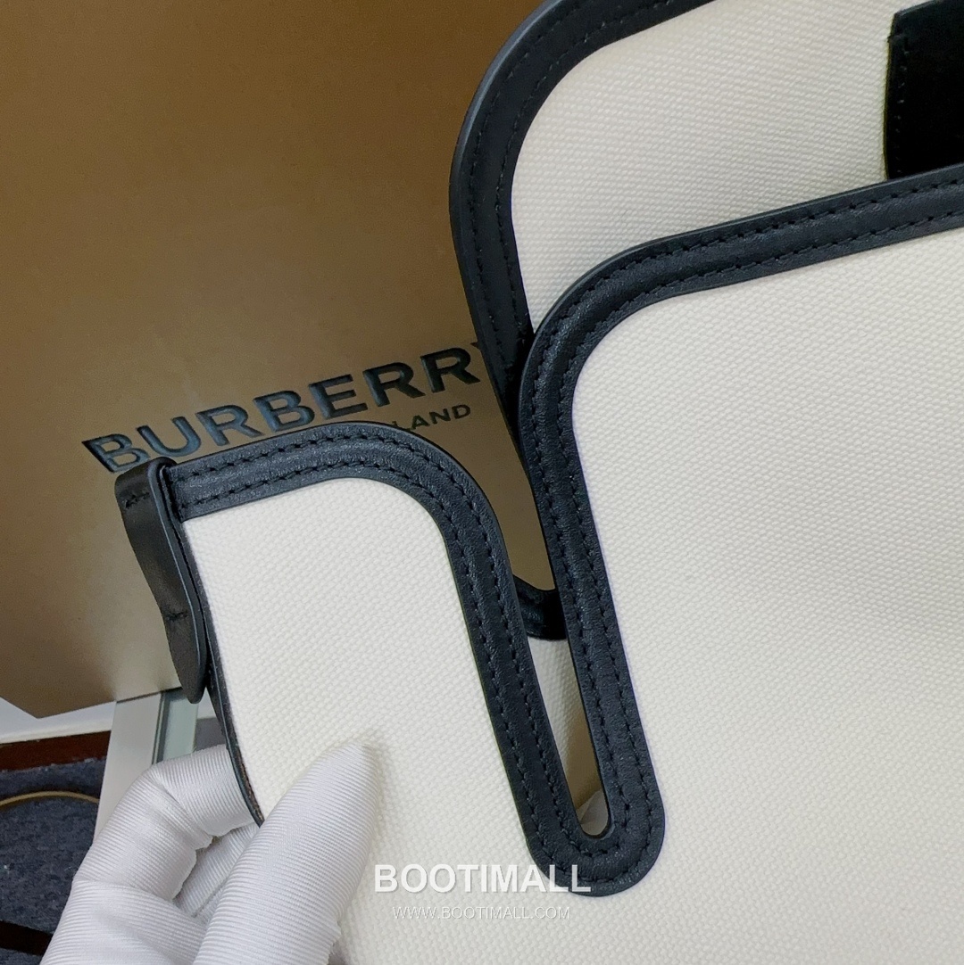 Burberry The Belt Horseferry Cotton Canvas Tote Bag 버버리 더 벨트 호스페리 코튼 캔버스 토트백 43cm 15