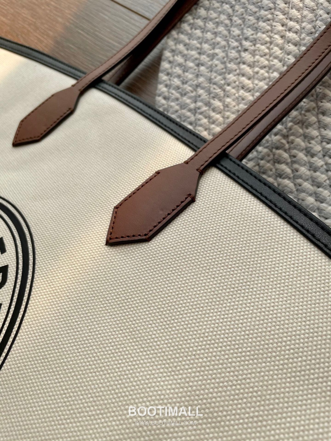 Burberry Society Logo Print Cotton Canvas Beige Tote Bag 버버리 소사이어티 로고 프린트 코튼 캔버스 베이지 토트백 38cm 13