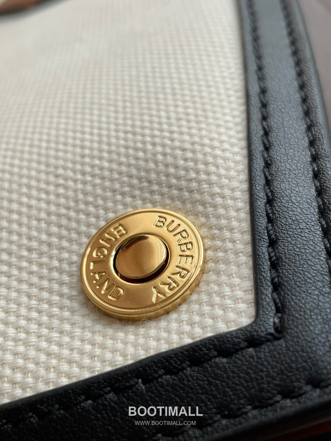 Burberry Society Logo Print Cotton Canvas Beige Tote Bag 버버리 소사이어티 로고 프린트 코튼 캔버스 베이지 토트백 38cm 14