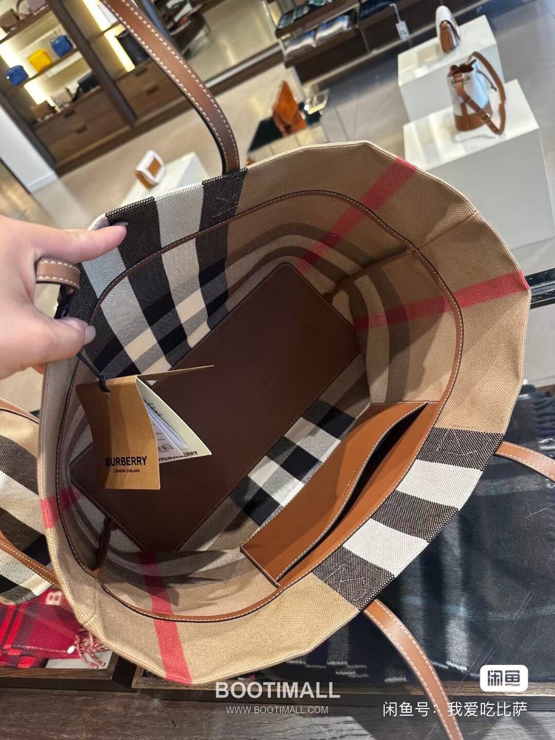 Burberry Classic Check Tote Bag 버버리 클래식 체크 토트백 35.5cm 6