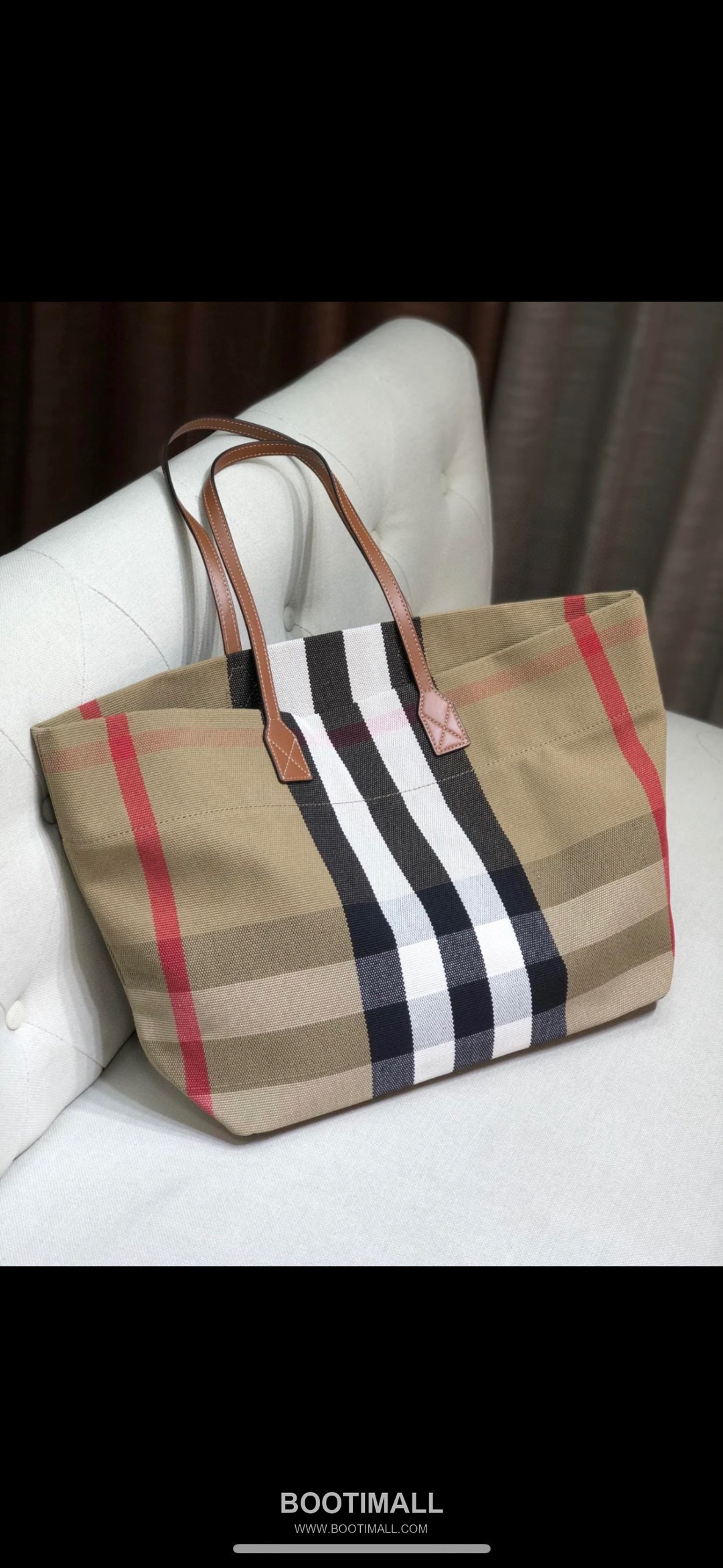 Burberry Classic Check Tote Bag 버버리 클래식 체크 토트백 35.5cm 12