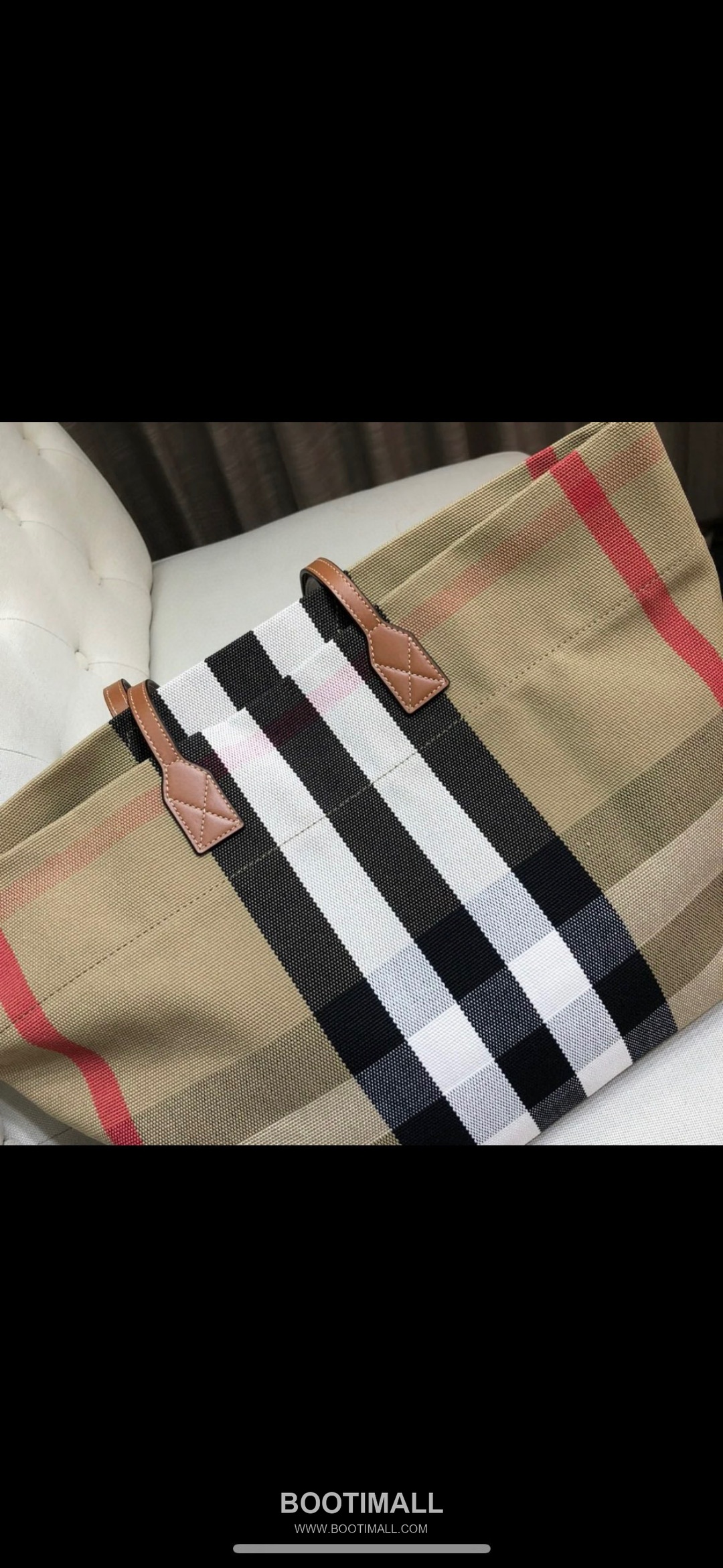 Burberry Classic Check Tote Bag 버버리 클래식 체크 토트백 35.5cm 13
