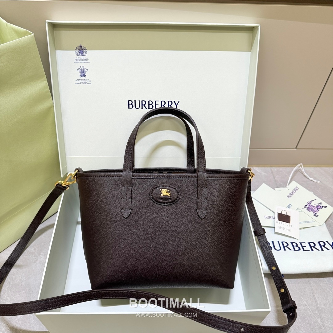 Burberry Reversible Mini Tote Grained Calfskin Bag 버버리 리버서블 미니 토트 그레인드 카프스킨 12