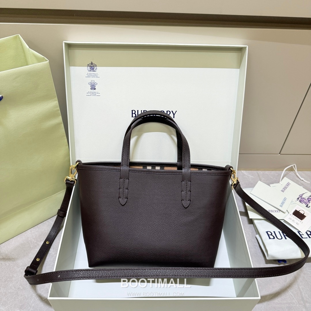 Burberry Reversible Mini Tote Grained Calfskin Bag 버버리 리버서블 미니 토트 그레인드 카프스킨 13