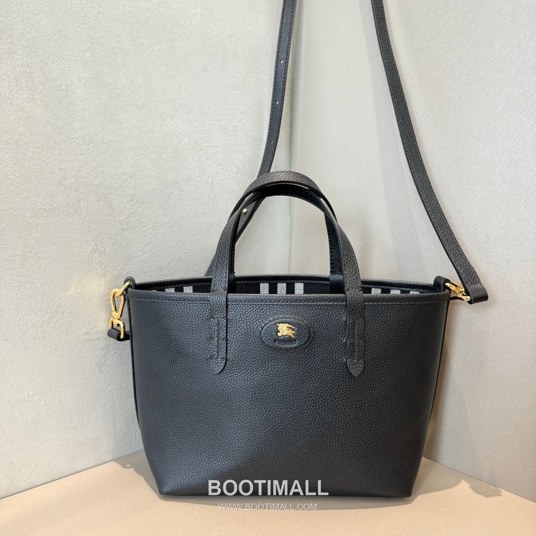 Burberry Bloomsbury Reversible Mini Tote Grained Calfskin Sand Bag 버버리 블룸즈버리 리버서블 미니 토트 그레인드 카프스킨 샌드 22cm 17