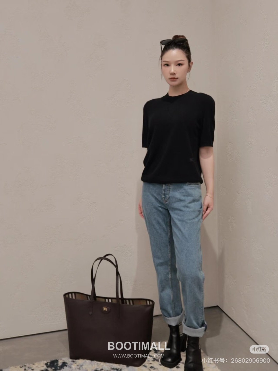 Burberry Bloomsbury Reversible Check Tote Grained Calfskin Sand Bag 버버리 블룸즈버리 리버서블 체크 토트 그레인드 카프스킨 샌드 37.5cm 21