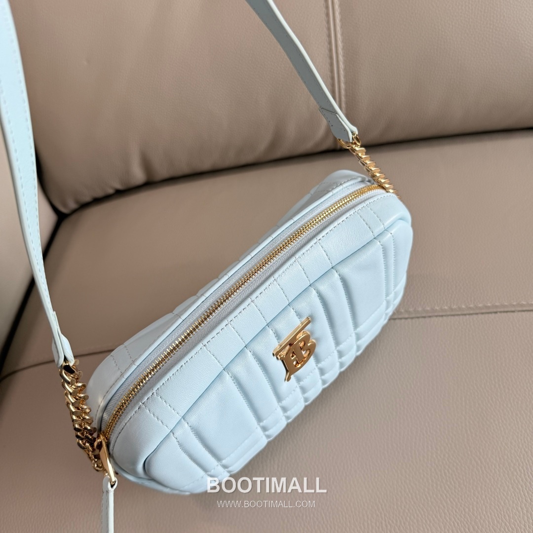 Burberry Lola Quilted Camera Italian-Tanned Lambskin Crossbody Bag 버버리 롤라 퀼티드 카메라 이탈리아 태닝 램스킨 크로스백 24cm 12