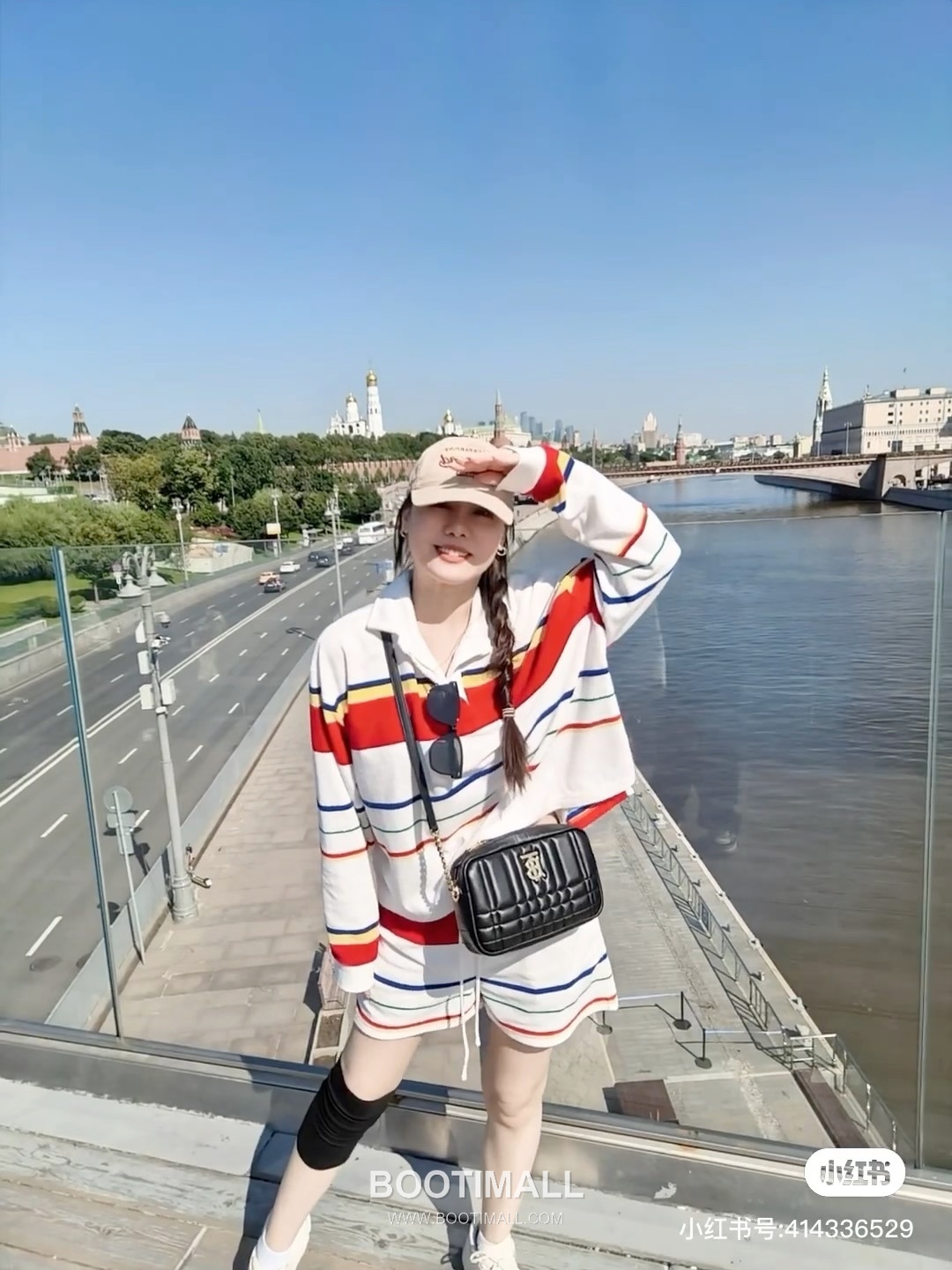 Burberry Lola Quilted Camera Italian-Tanned Lambskin Crossbody Bag 버버리 롤라 퀼티드 카메라 이탈리아 태닝 램스킨 크로스백 24cm 6