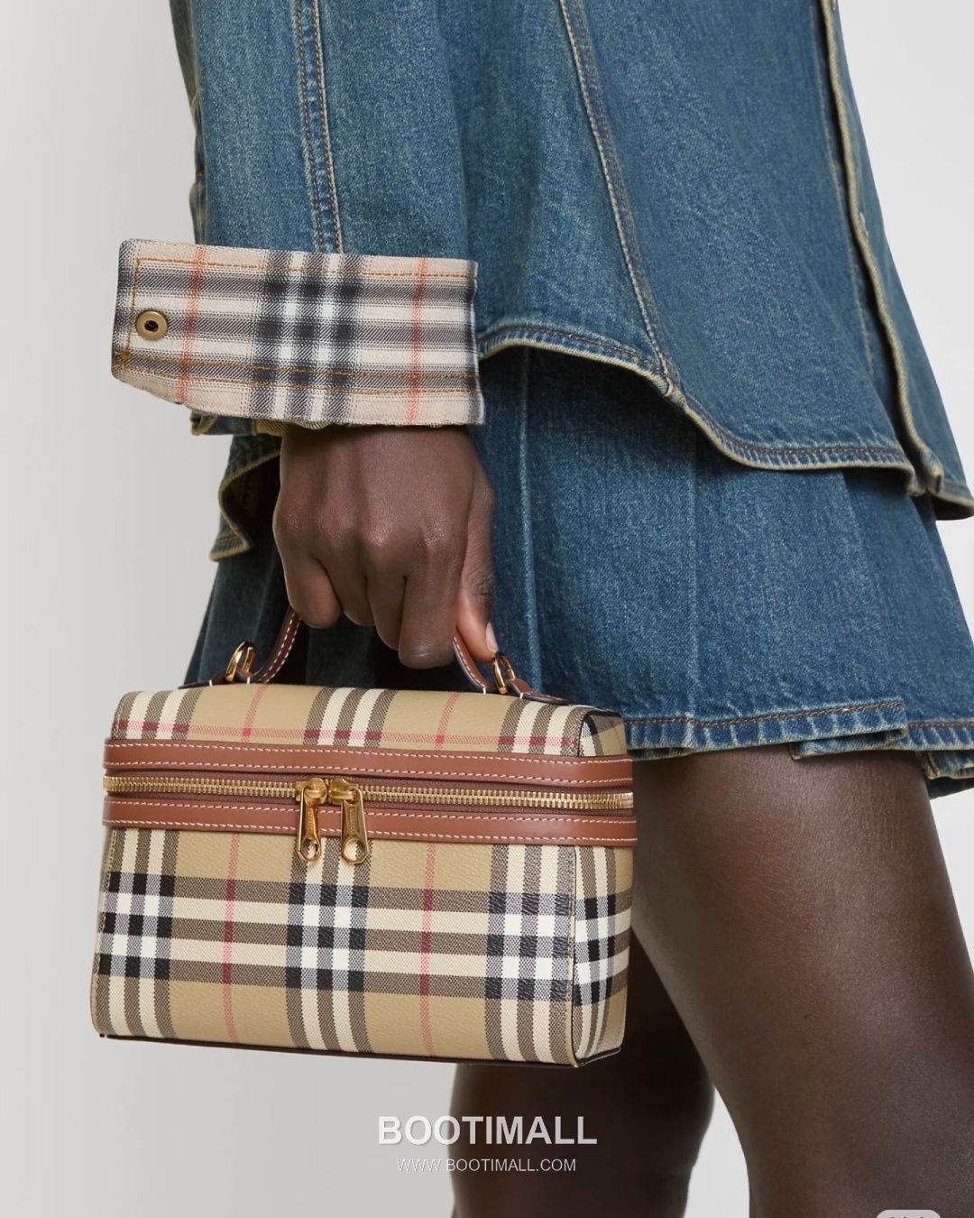 Burberry Check Vanity Cotton Blend Archive Beige Top Handle Bag 버버리 체크 배니티 525153 코튼 혼방 아카이브 베이지 탑핸들백 20cm 8