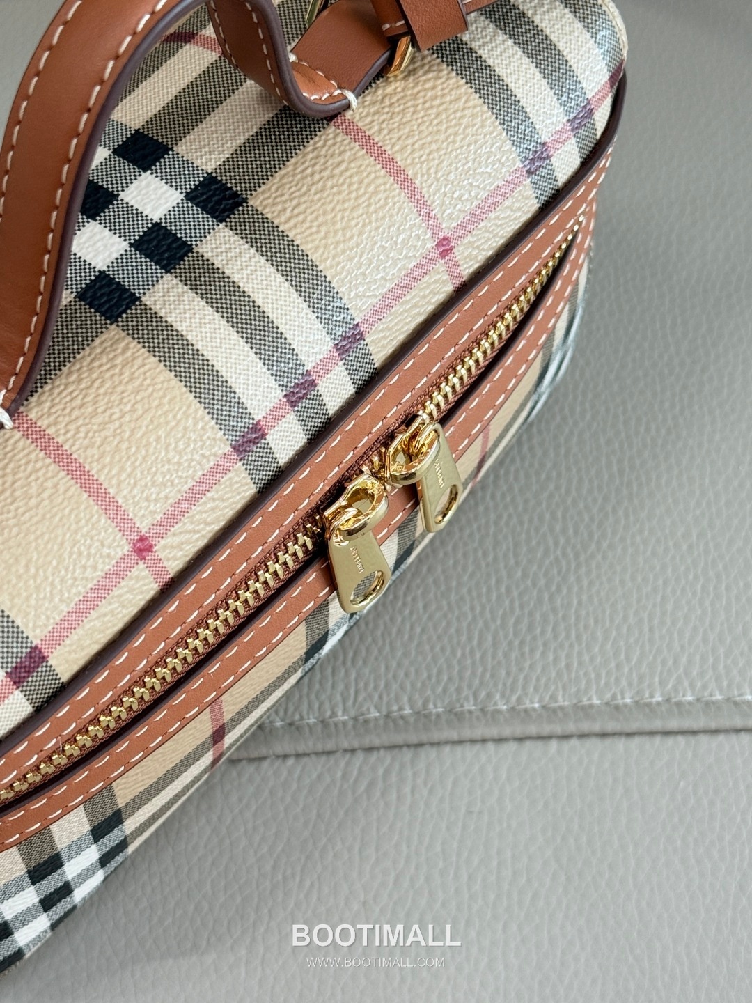 Burberry Check Vanity Cotton Blend Archive Beige Top Handle Bag 버버리 체크 배니티 525153 코튼 혼방 아카이브 베이지 탑핸들백 20cm 13