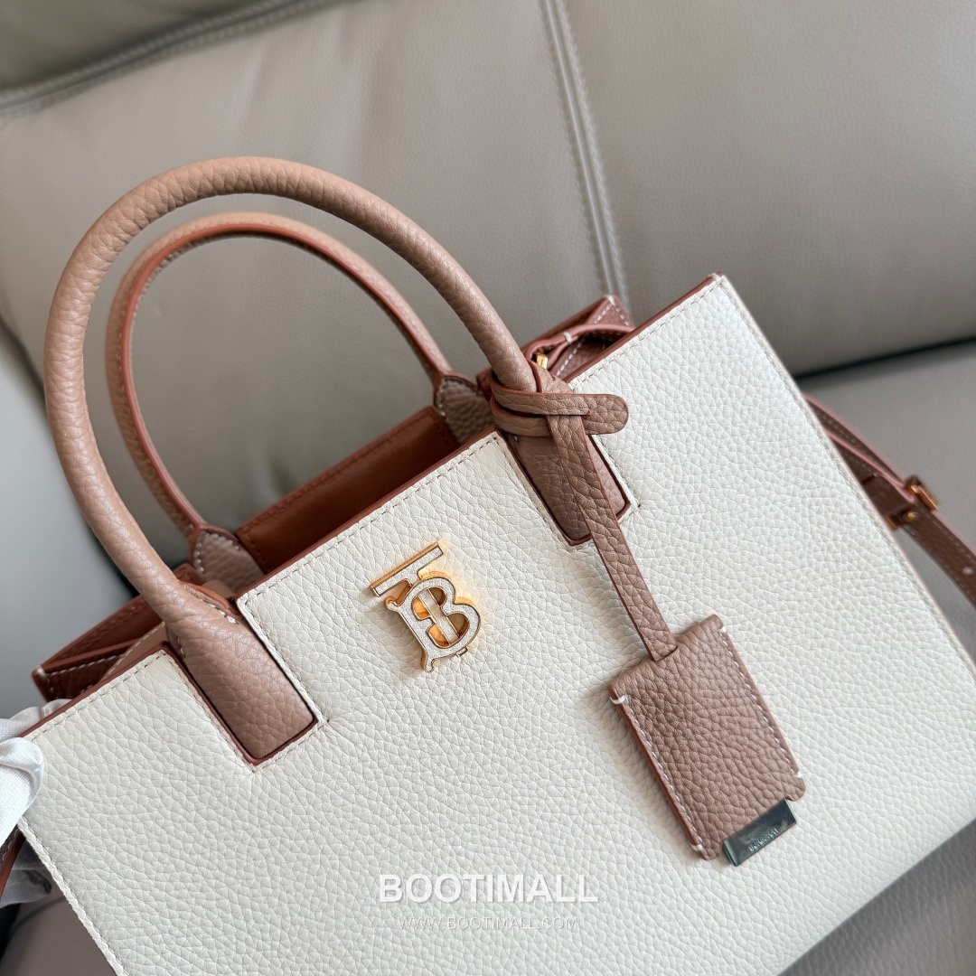 Burberry Thomas Logo Tote Grained Calfskin Bag 버버리 토마스 로고 토트 044173 그레인드 카프스킨 27cm 13