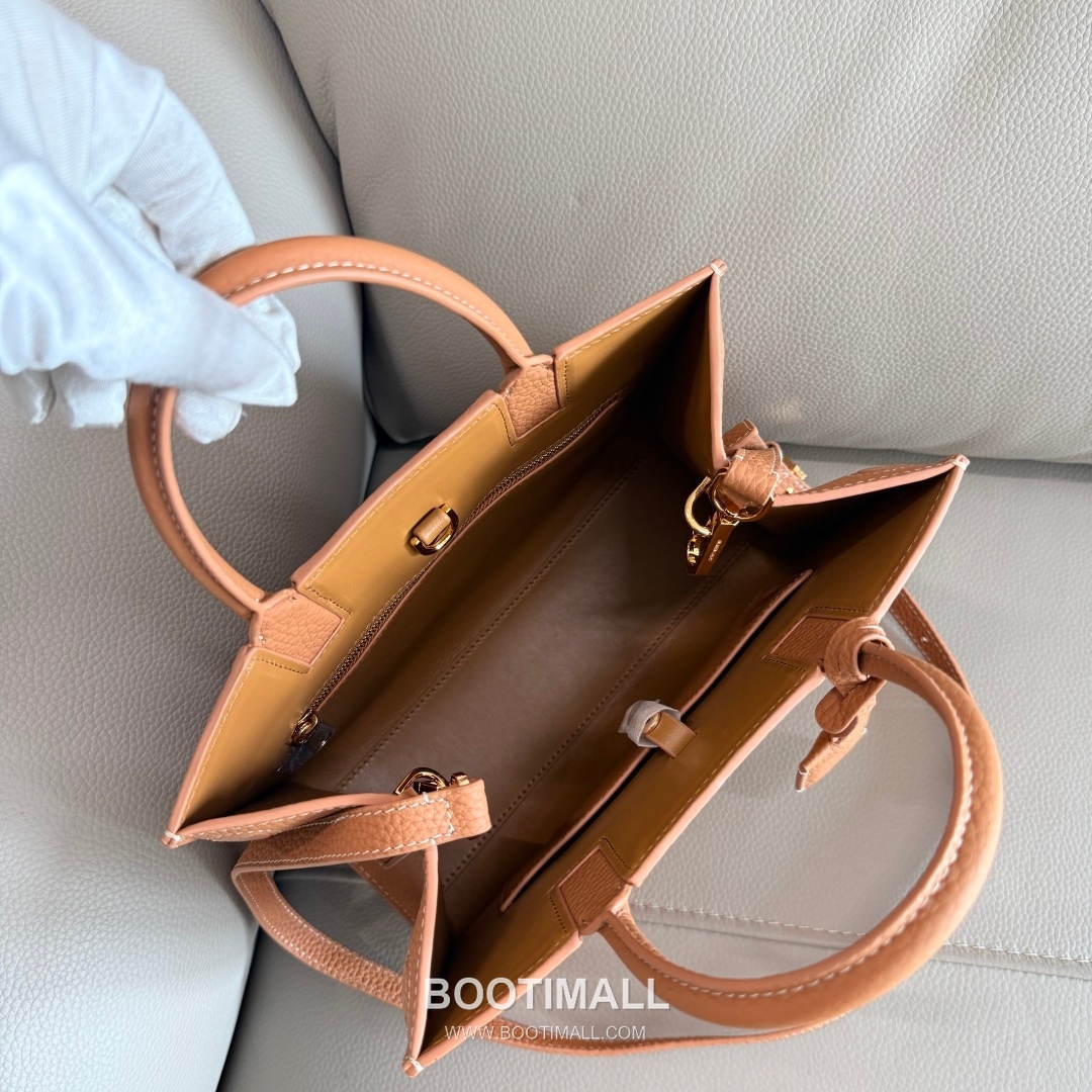 Burberry Thomas Logo Tote Grained Calfskin Bag 버버리 토마스 로고 토트 044173 그레인드 카프스킨 27cm 16