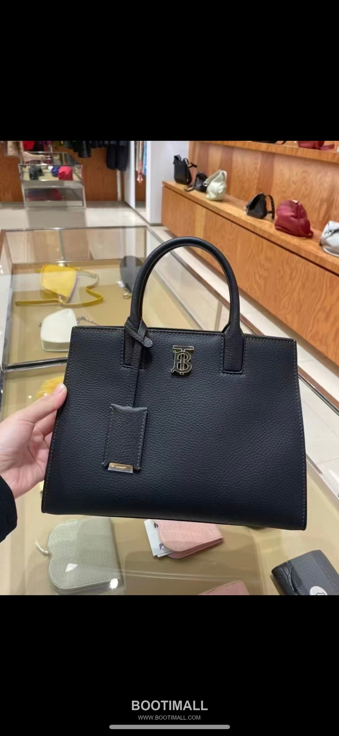Burberry Thomas Logo Tote Grained Calfskin Bag 버버리 토마스 로고 토트 044173 그레인드 카프스킨 27cm 5