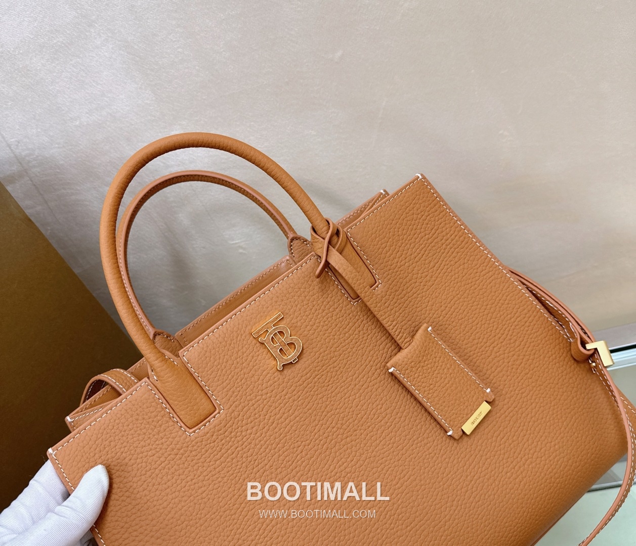 Burberry Thomas Logo 9761 Grained Calfskin Tote Bag 버버리 토마스 로고 9761 그레인드 카프스킨 토트백 33cm 10