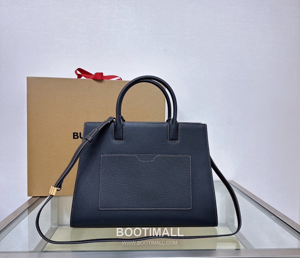Burberry Thomas Logo 976180 Grained Calfskin Tote Bag 버버리 토마스 로고 976180 그레인드 카프스킨 토트백 33cm 9