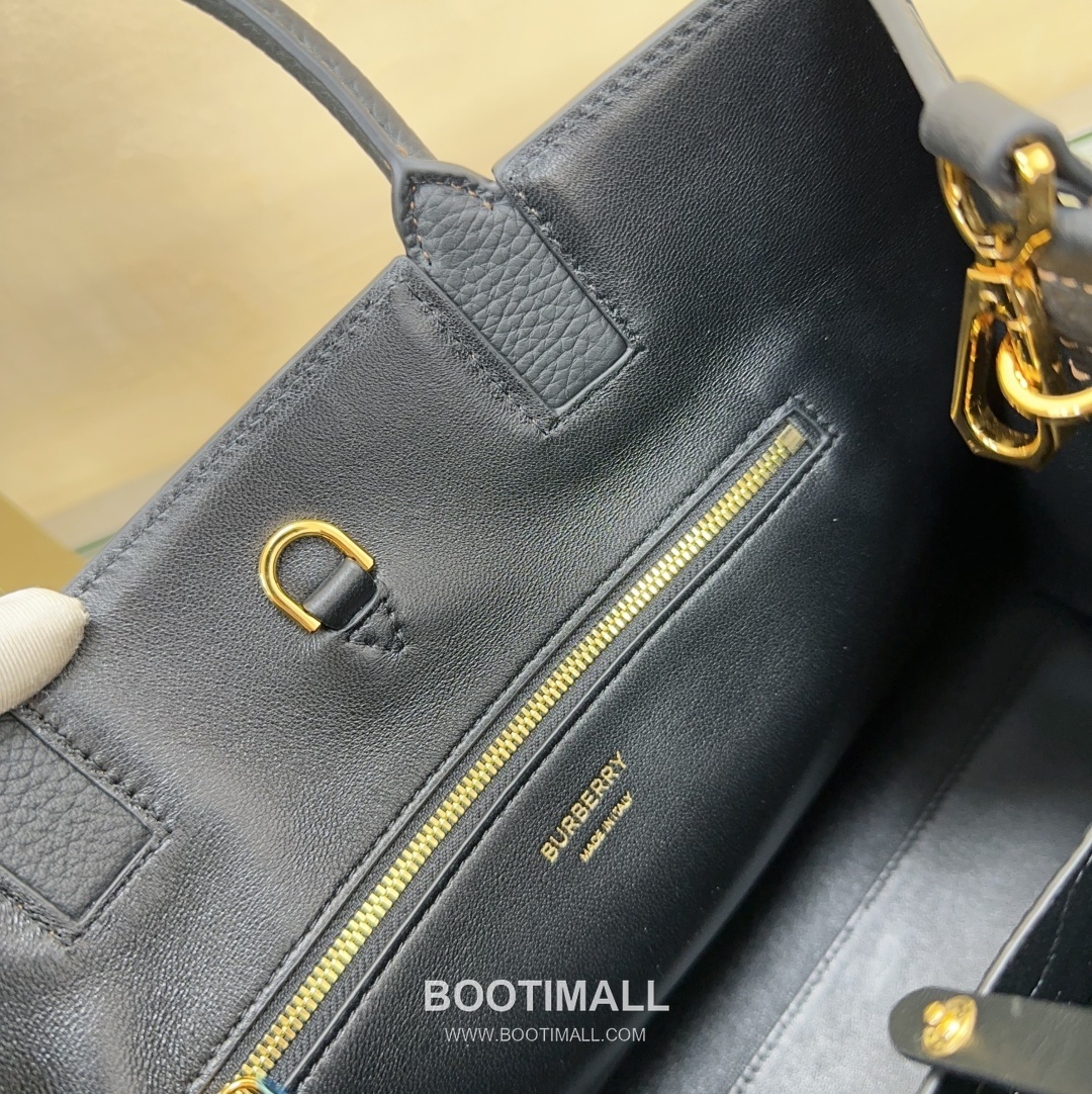 Burberry Thomas Logo 976180 Grained Calfskin Tote Bag 버버리 토마스 로고 976180 그레인드 카프스킨 토트백 33cm 13
