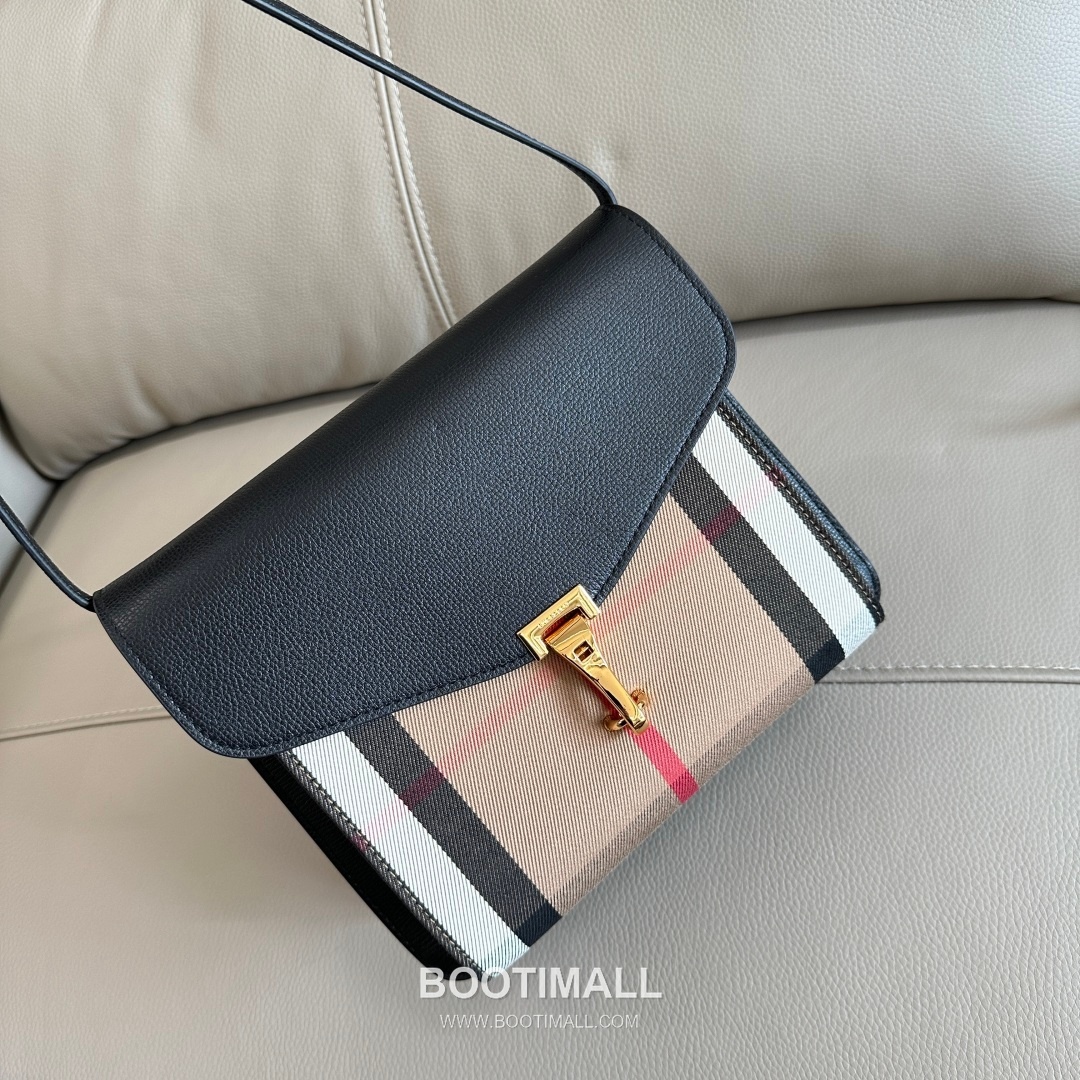 Burberry House Check Grained Leather 813153 Beige Crossbody Bag 버버리 하우스 체크 그레인드 레더 813153 베이지 크로스백 24cm 14