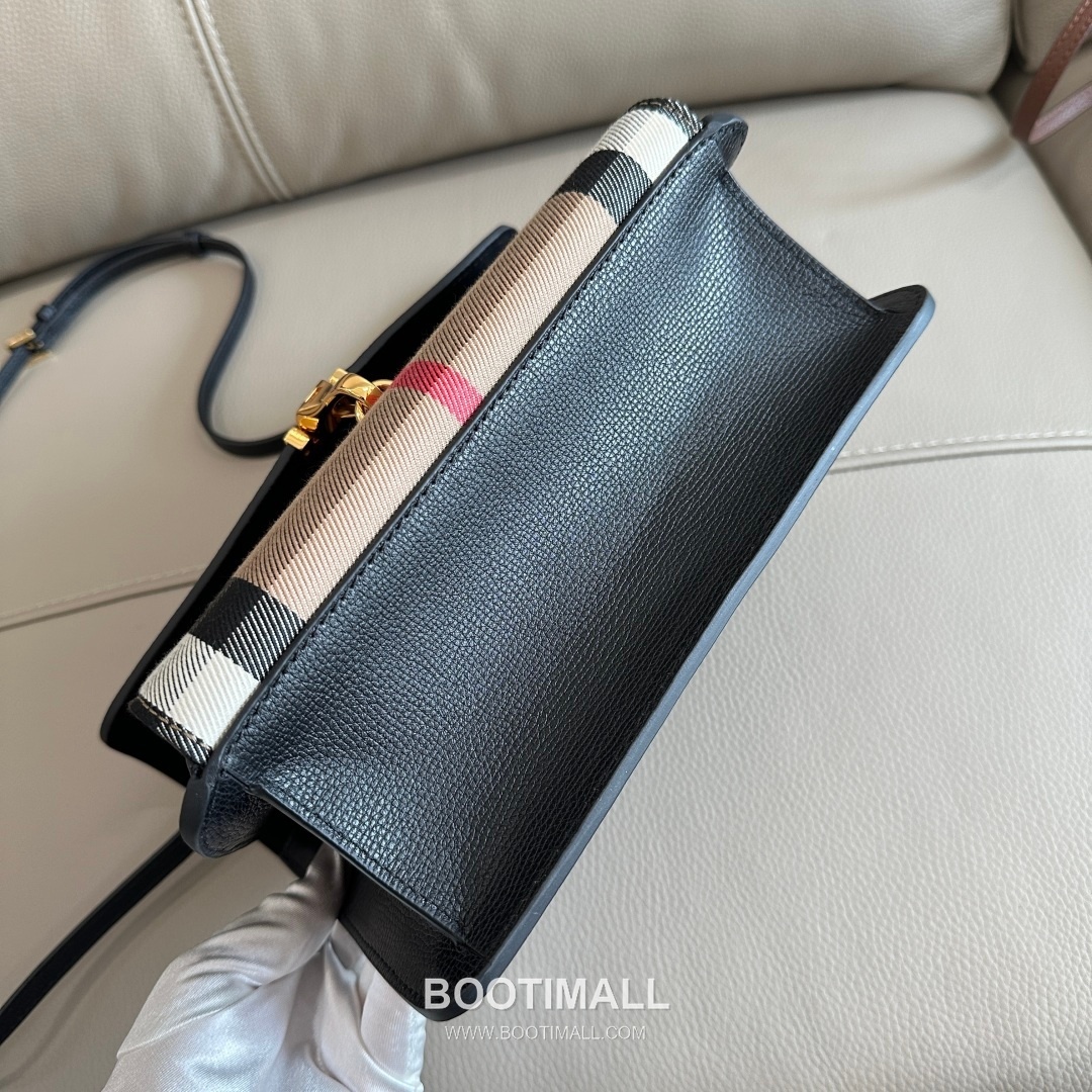 Burberry House Check Grained Leather 813153 Beige Crossbody Bag 버버리 하우스 체크 그레인드 레더 813153 베이지 크로스백 24cm 22