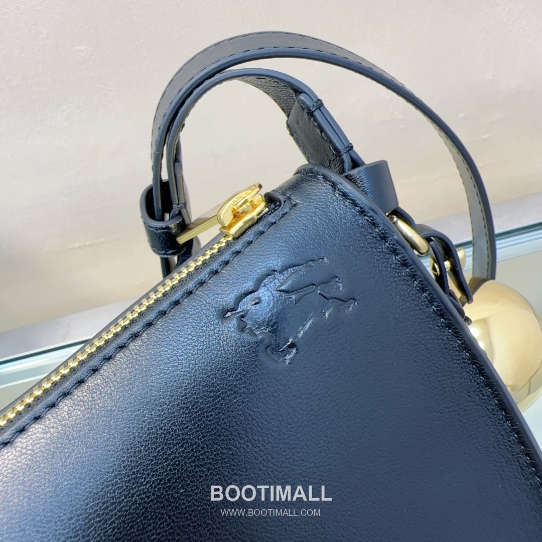 Burberry Bell Charm Shield-Fold Smooth Nappa Lambskin Shoulder Bag 버버리 벨 참 실드 폴드 스무스 나파 램스킨 숄더백 26cm 15