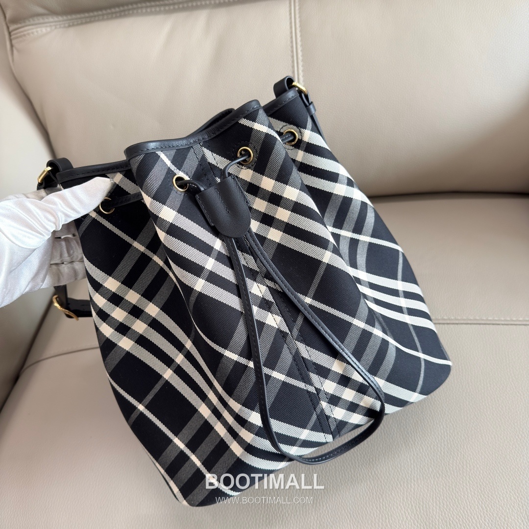 Burberry Check 871160 Cotton Twill Shoulder Bag 버버리 체크 871160 코튼 트윌 숄더백 29cm 12