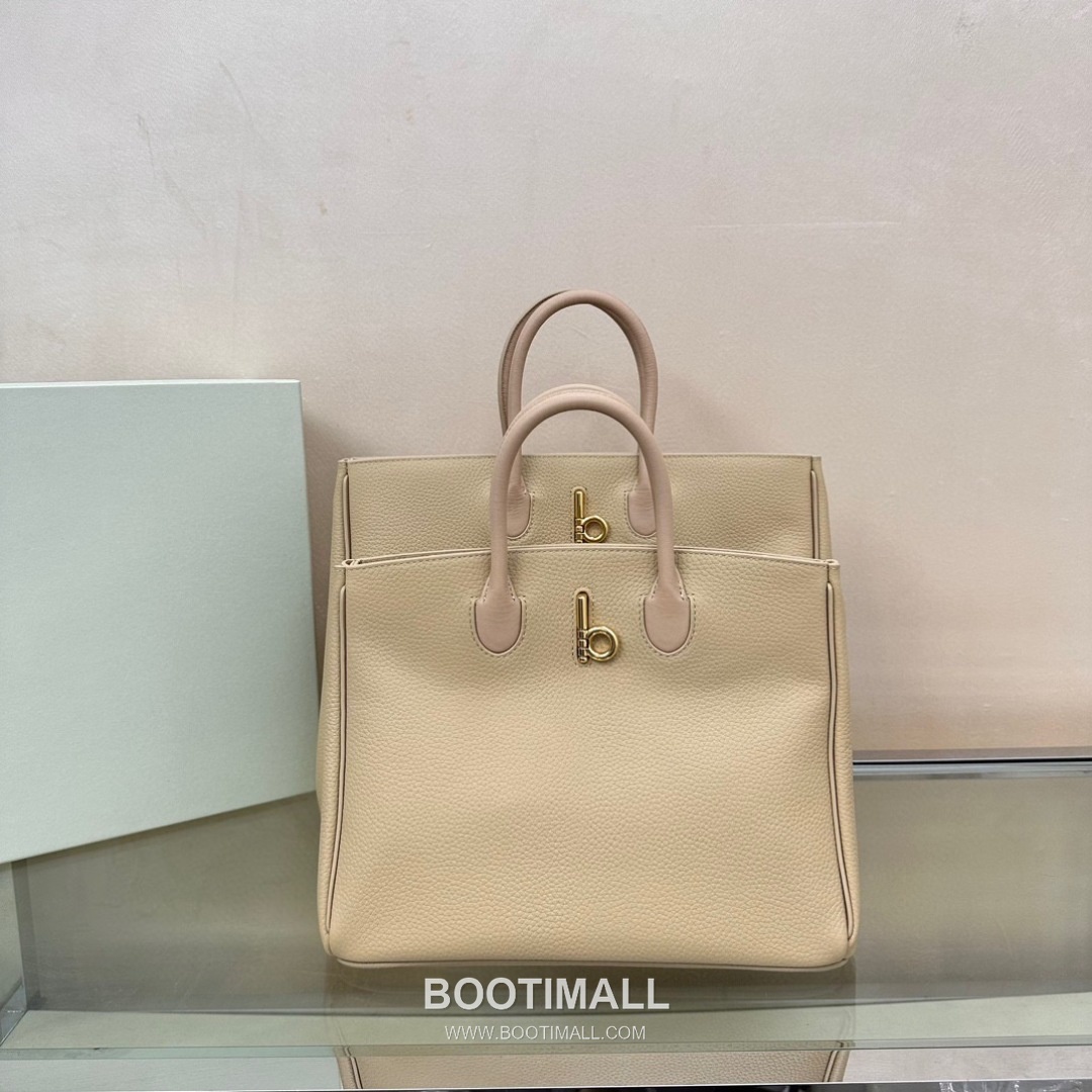 Burberry EKD B-Clasp Tote Grained Calfskin Black Bag 버버리 EKD B-클라스프 토트 575190 그레인드 카프스킨 블랙 35.5cm 7