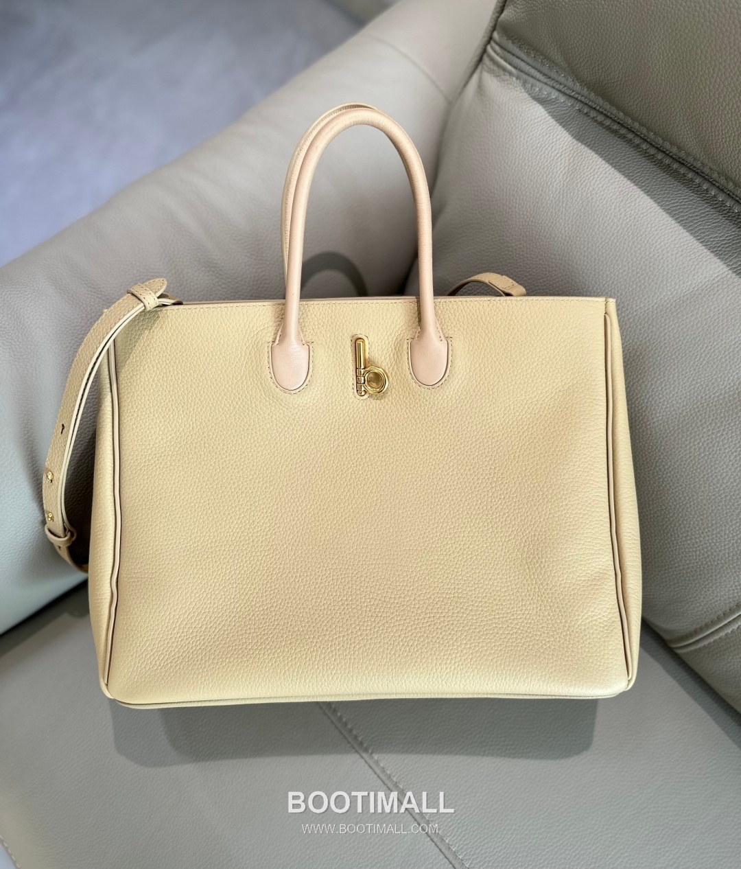 Burberry EKD B-Clasp Tote Grained Calfskin Black Bag 버버리 EKD B-클라스프 토트 575190 그레인드 카프스킨 블랙 35.5cm 10