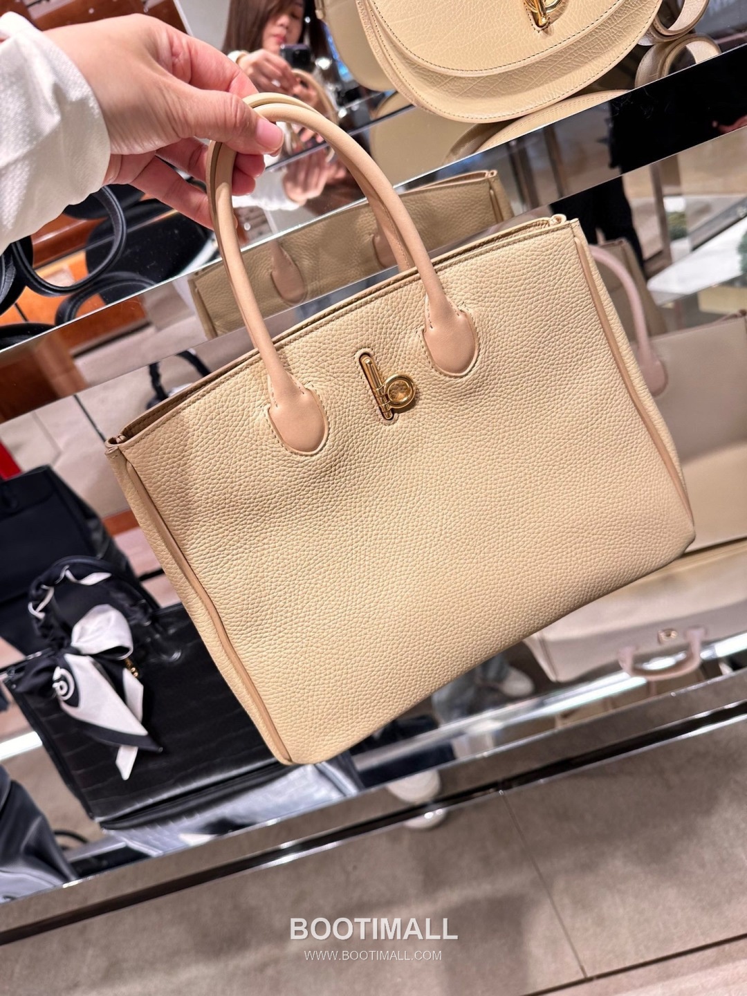 Burberry EKD B-Clasp Tote 401183 Grained Calfskin Bag 버버리 EKD B-클라스프 토트 401183 그레인드 카프스킨 30cm 2