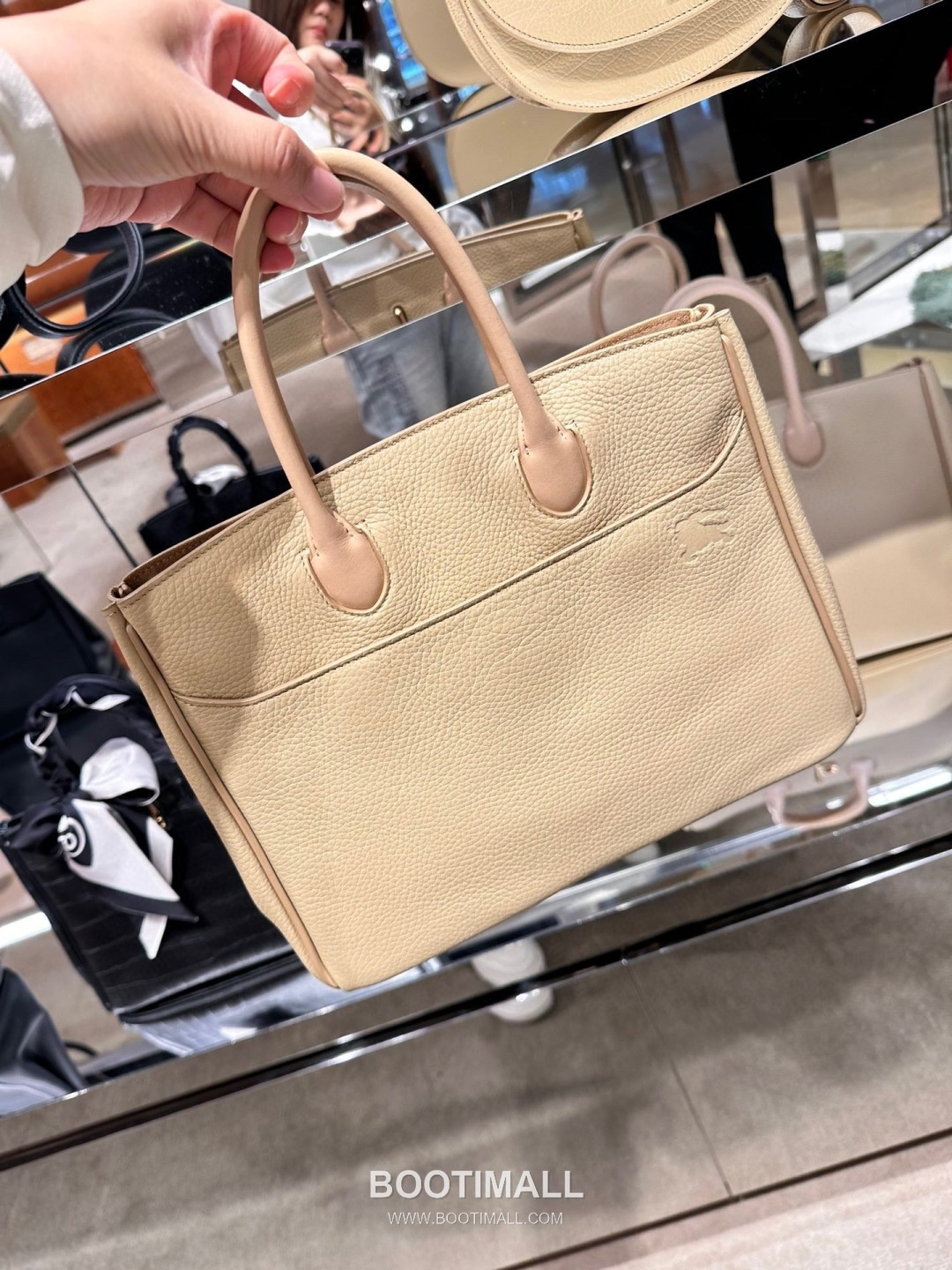 Burberry EKD B-Clasp Tote 401183 Grained Calfskin Bag 버버리 EKD B-클라스프 토트 401183 그레인드 카프스킨 30cm 3