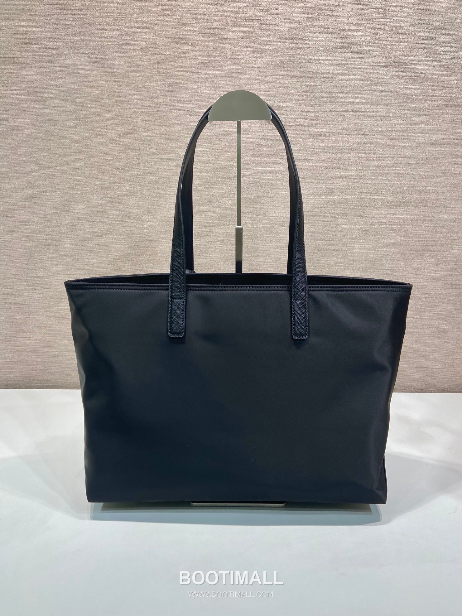 Prada Re-Nylon Crescent Recycled Nylon Shoulder Bag 프라다 리나일론 크레센트 1BH222 재생 나일론 숄더백 30cm 4