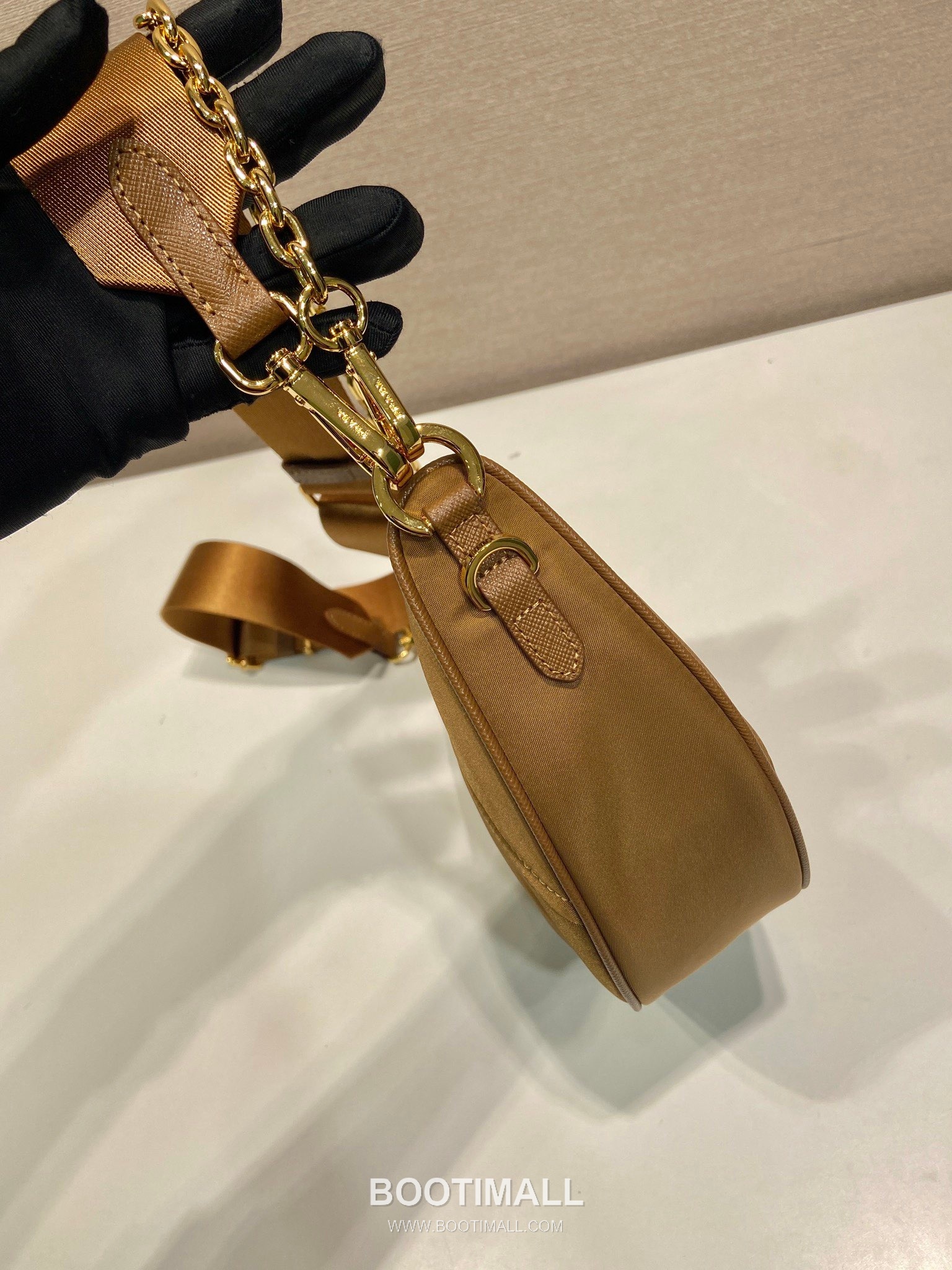 Prada Re-Nylon Crescent Recycled Nylon Shoulder Bag 프라다 리나일론 크레센트 1BH222 재생 나일론 숄더백 30cm 6