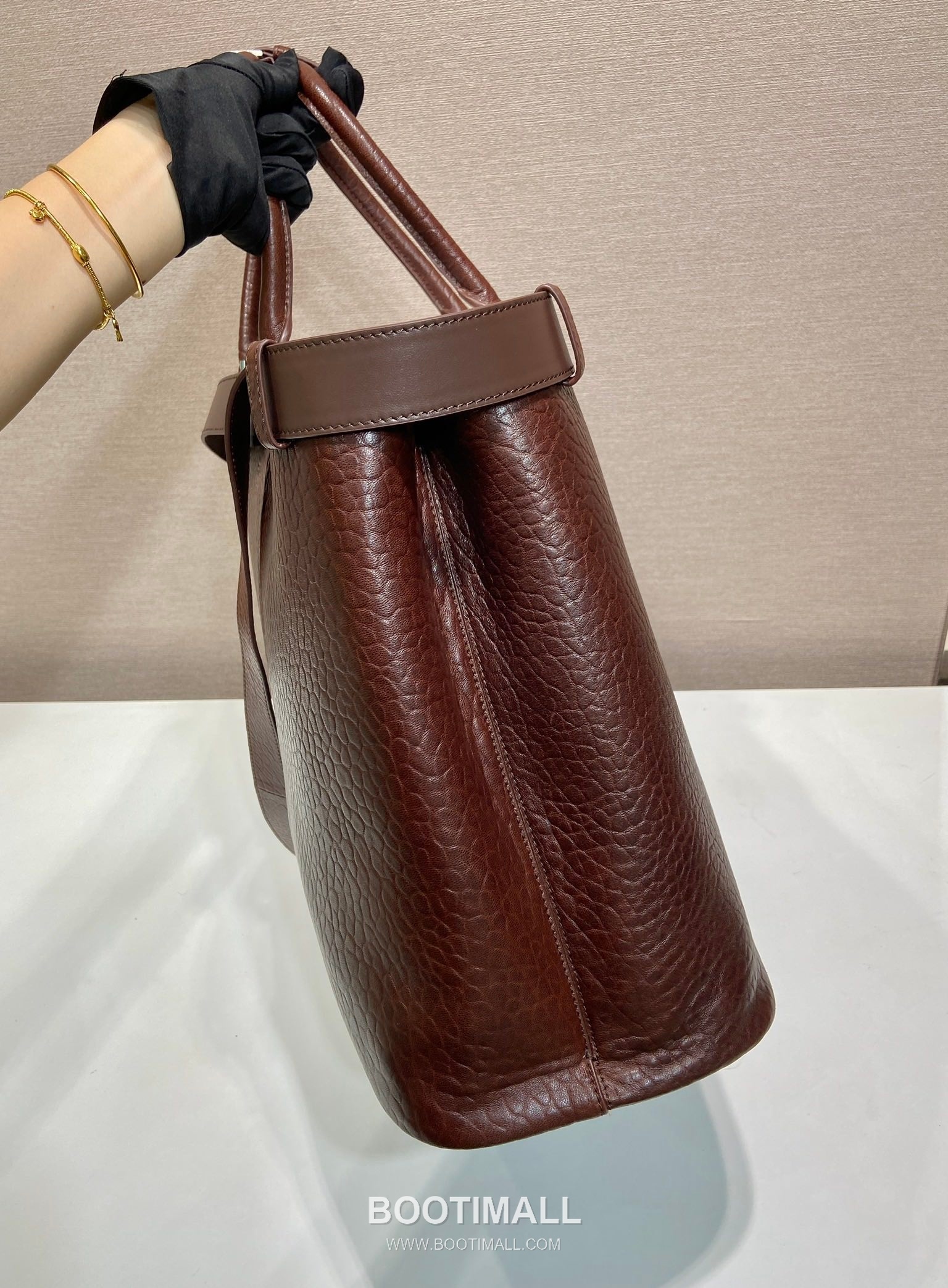 Prada Bubble Lambskin Tote Bag 프라다 1BG126 버블 램스킨 토트백 48cm 5